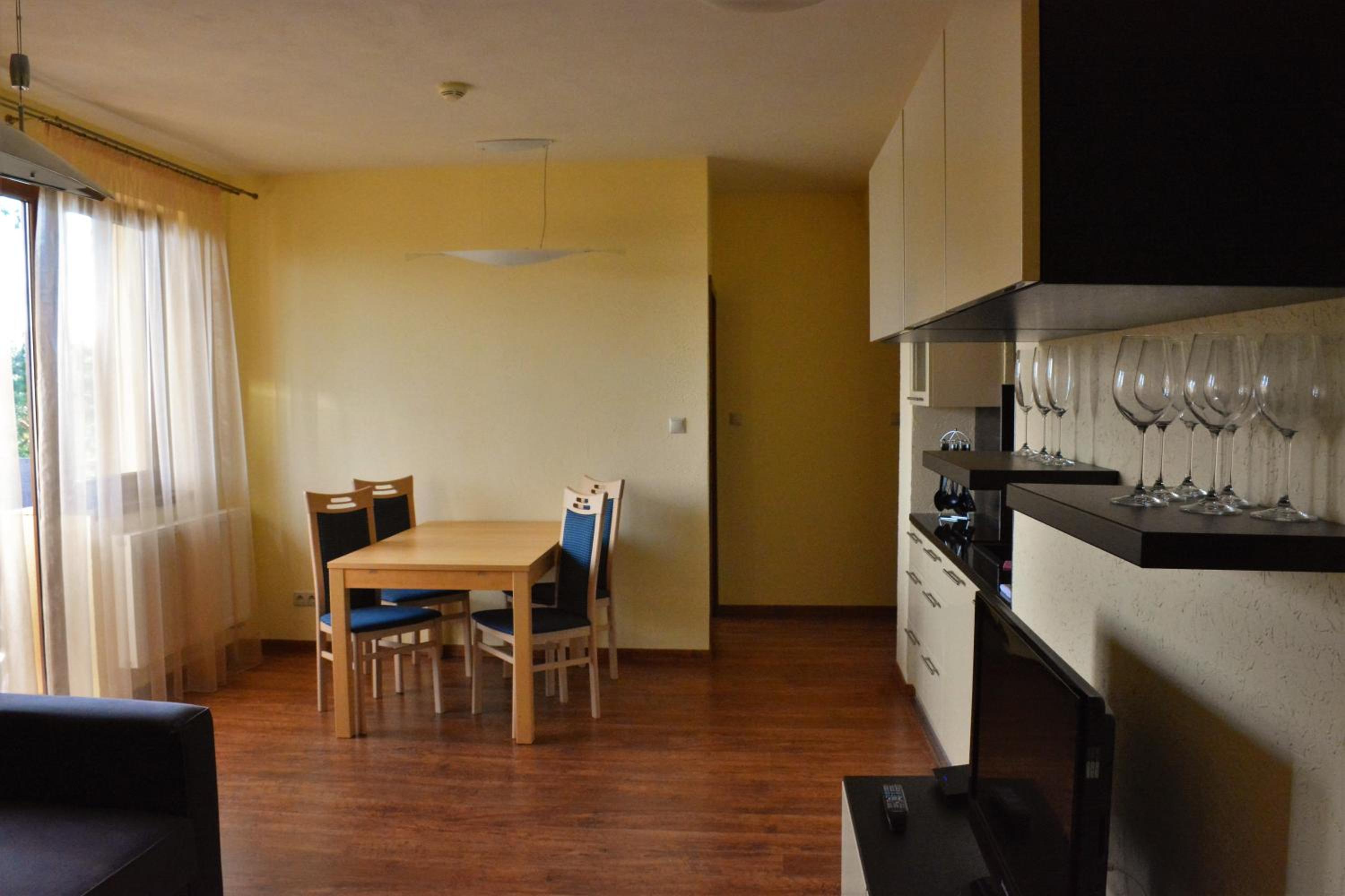 Superior Two-Bedroom Apartment photo 2