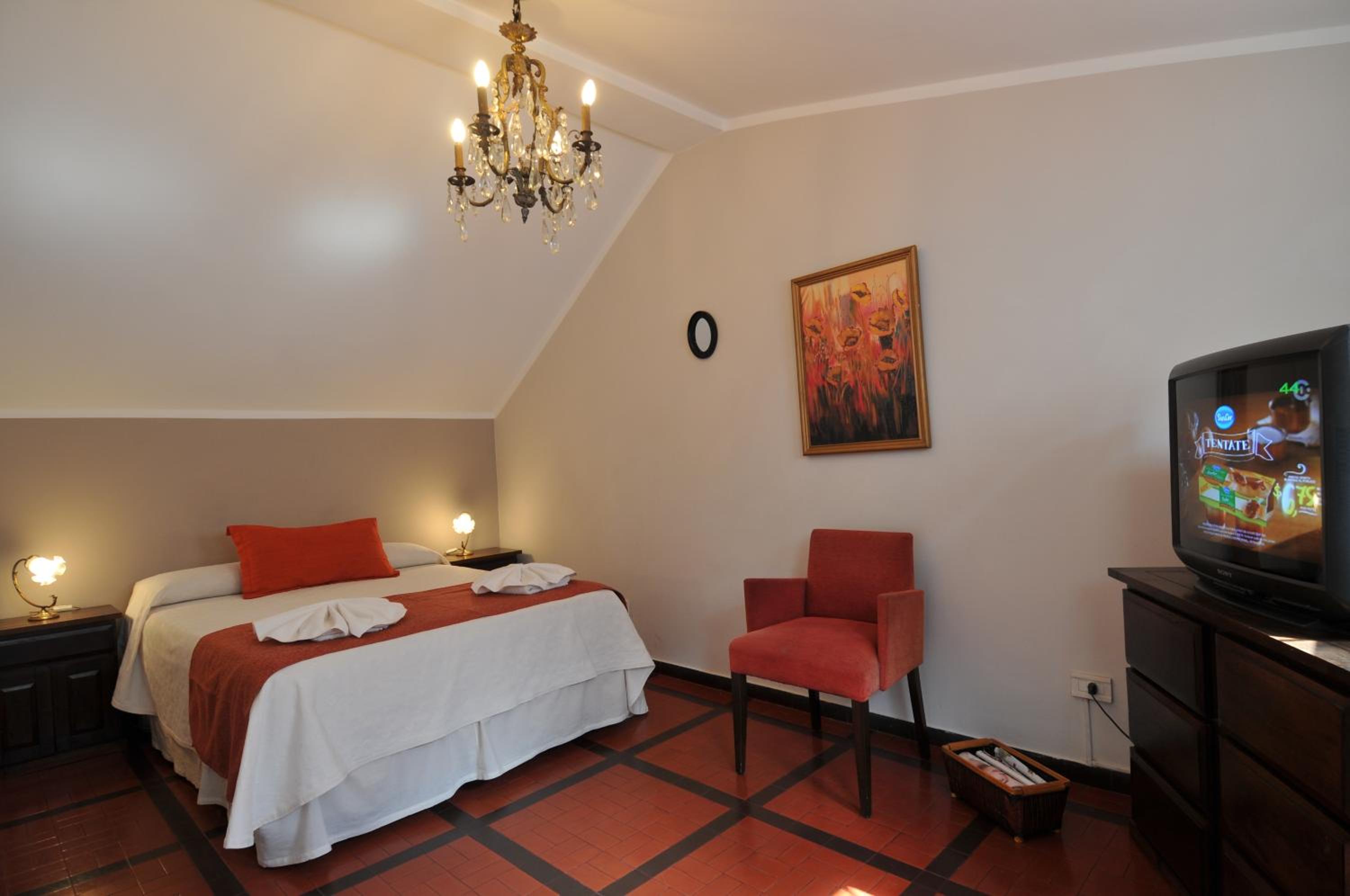 Basic Double Room photo 1