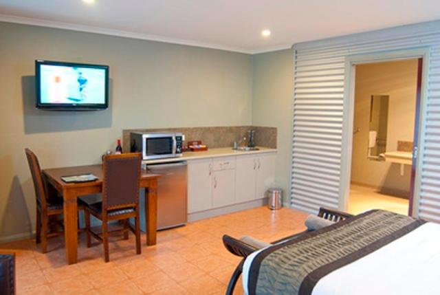 Queen Room - Disability Access