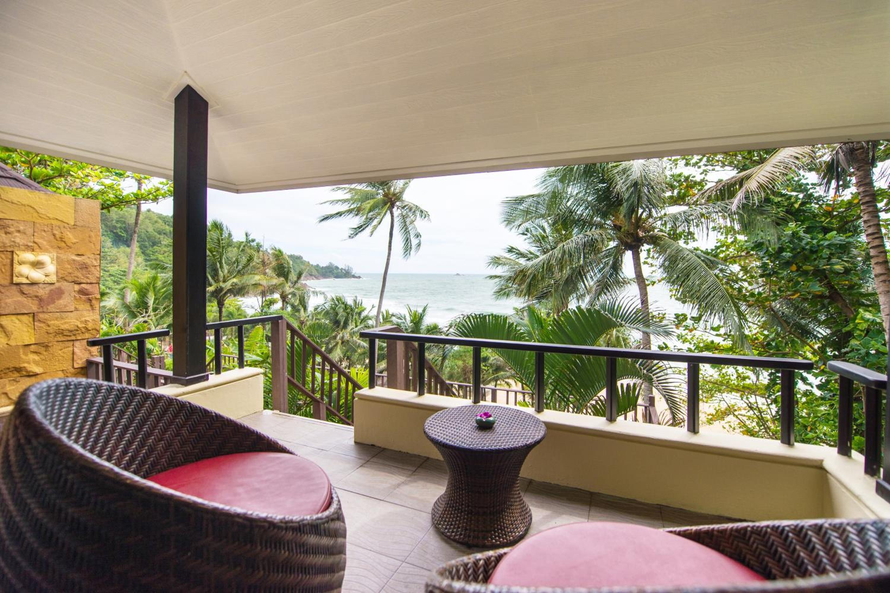 Deluxe Double or Twin Room with Sea View - Photo 6