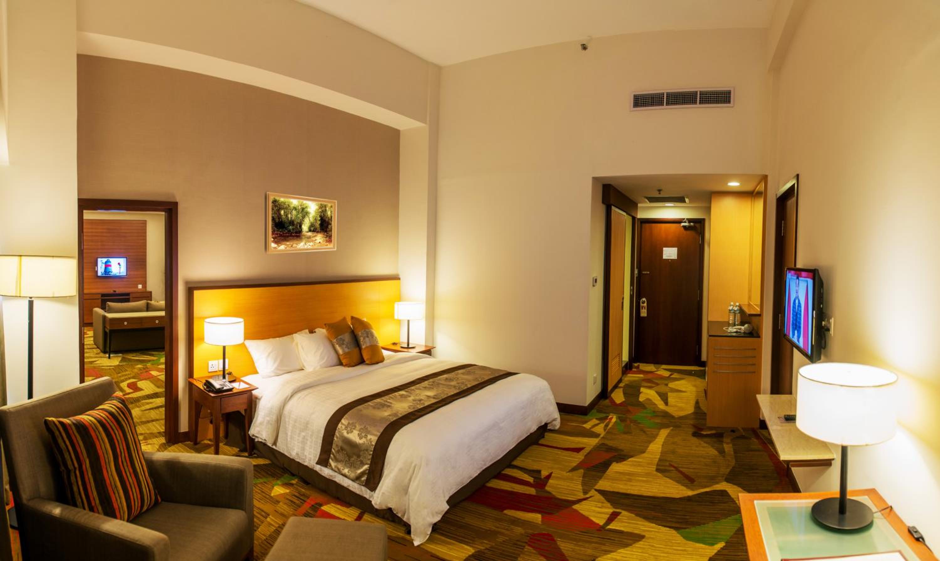 Premier Family Suite