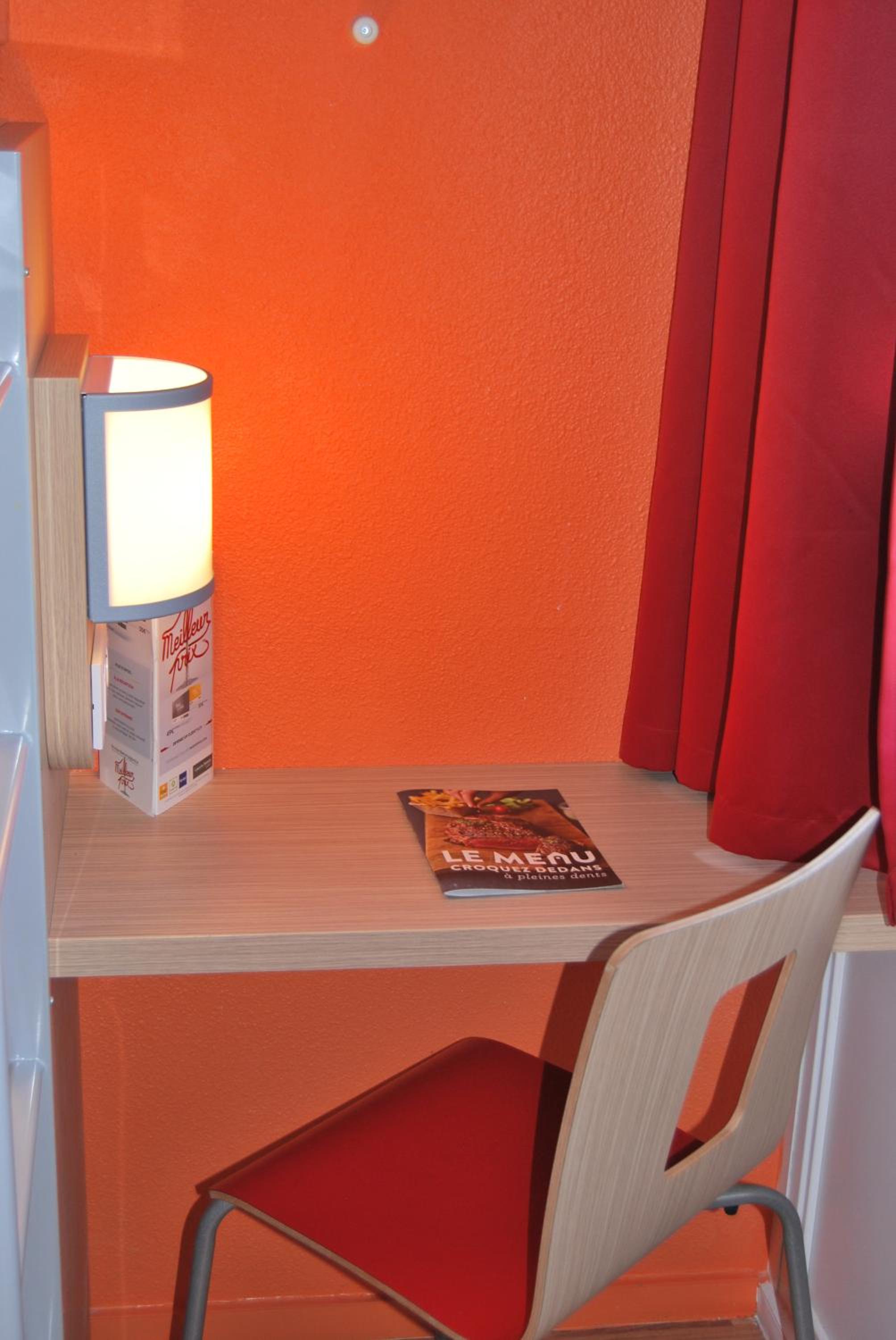 Double Room - Photo 17