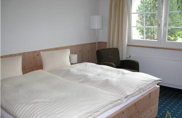 Family Room - Photo 12
