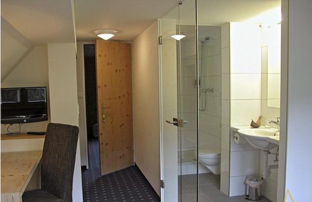 Single Room photo 3