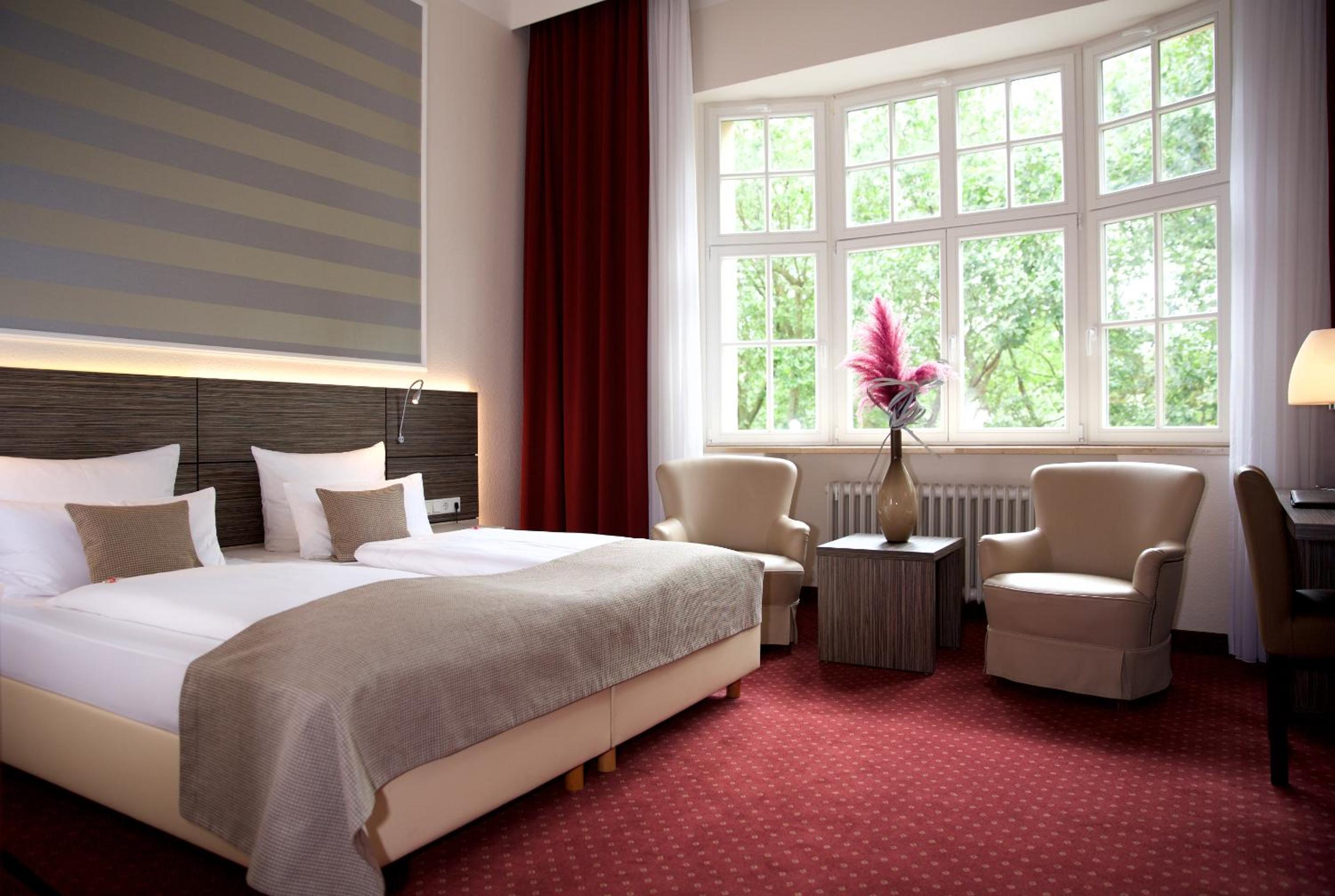 Standard Double Room photo 2