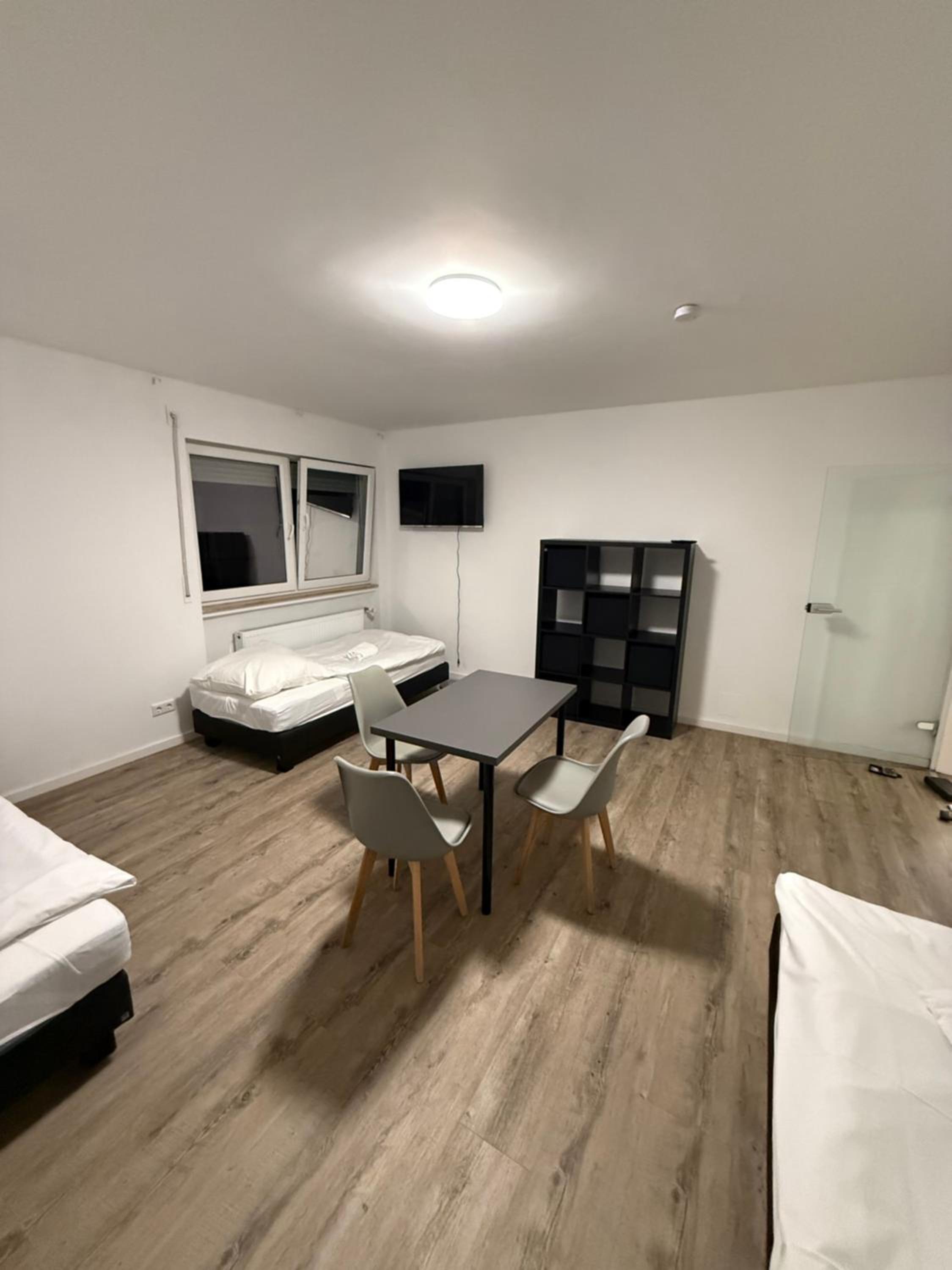 Three-Bedroom Apartment - High Floor photo 1
