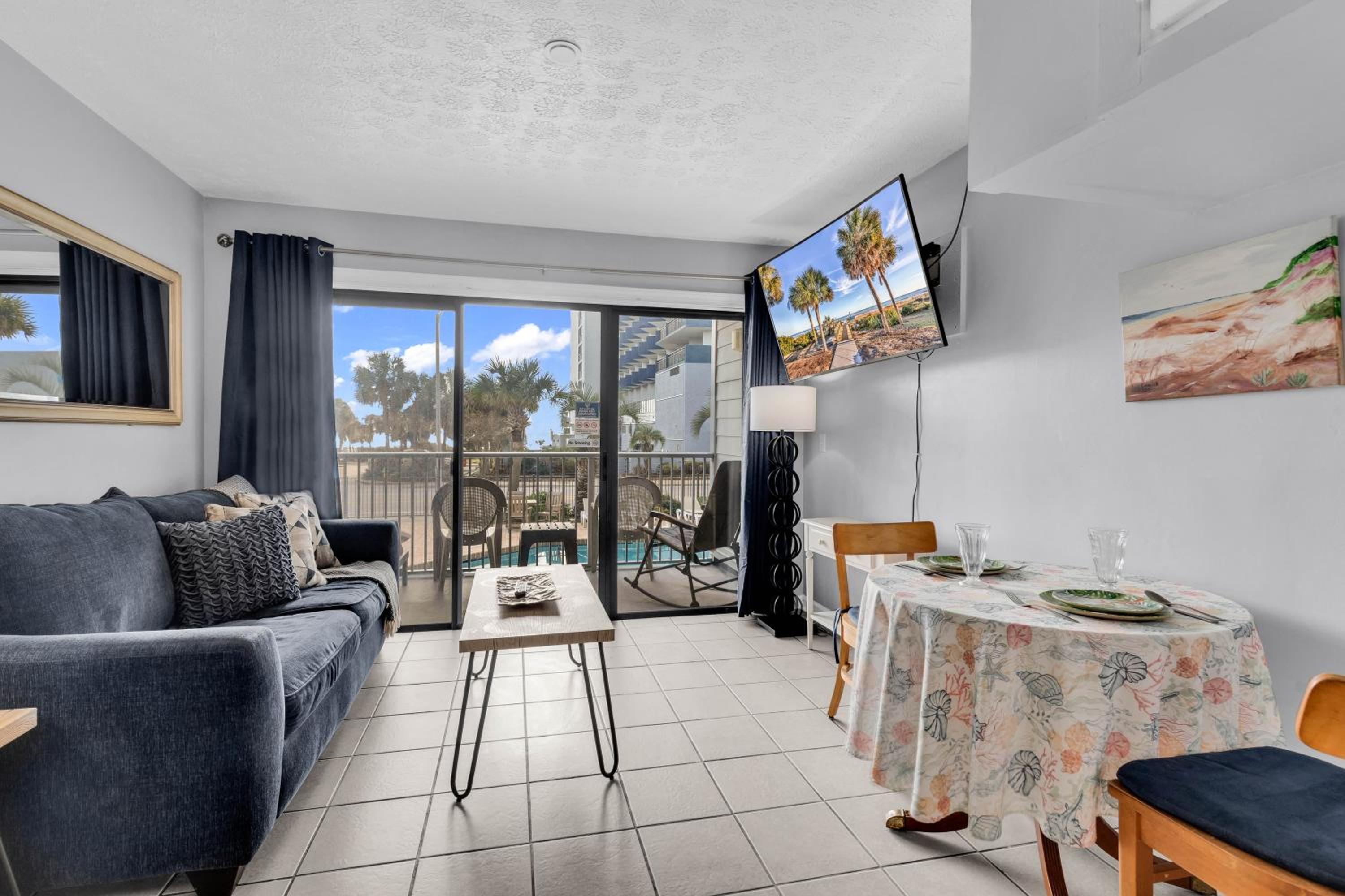 One-Bedroom Apartment with Balcony