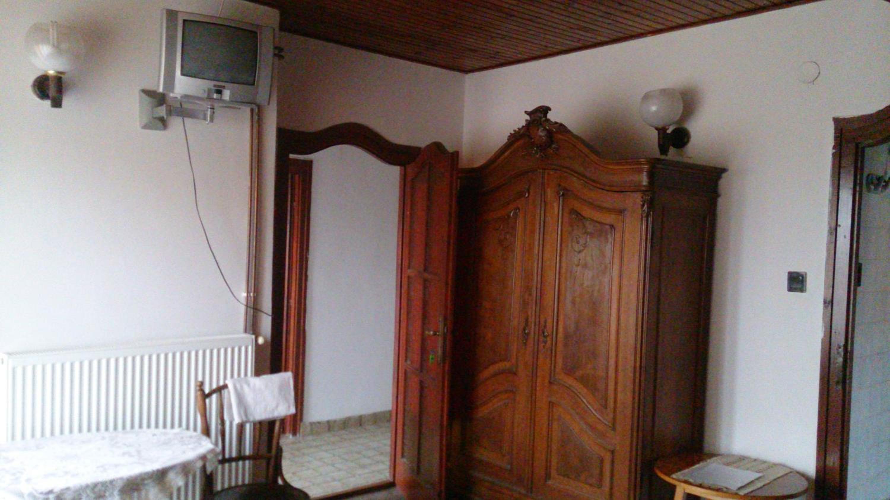 Comfort Triple Room with Shower photo 1