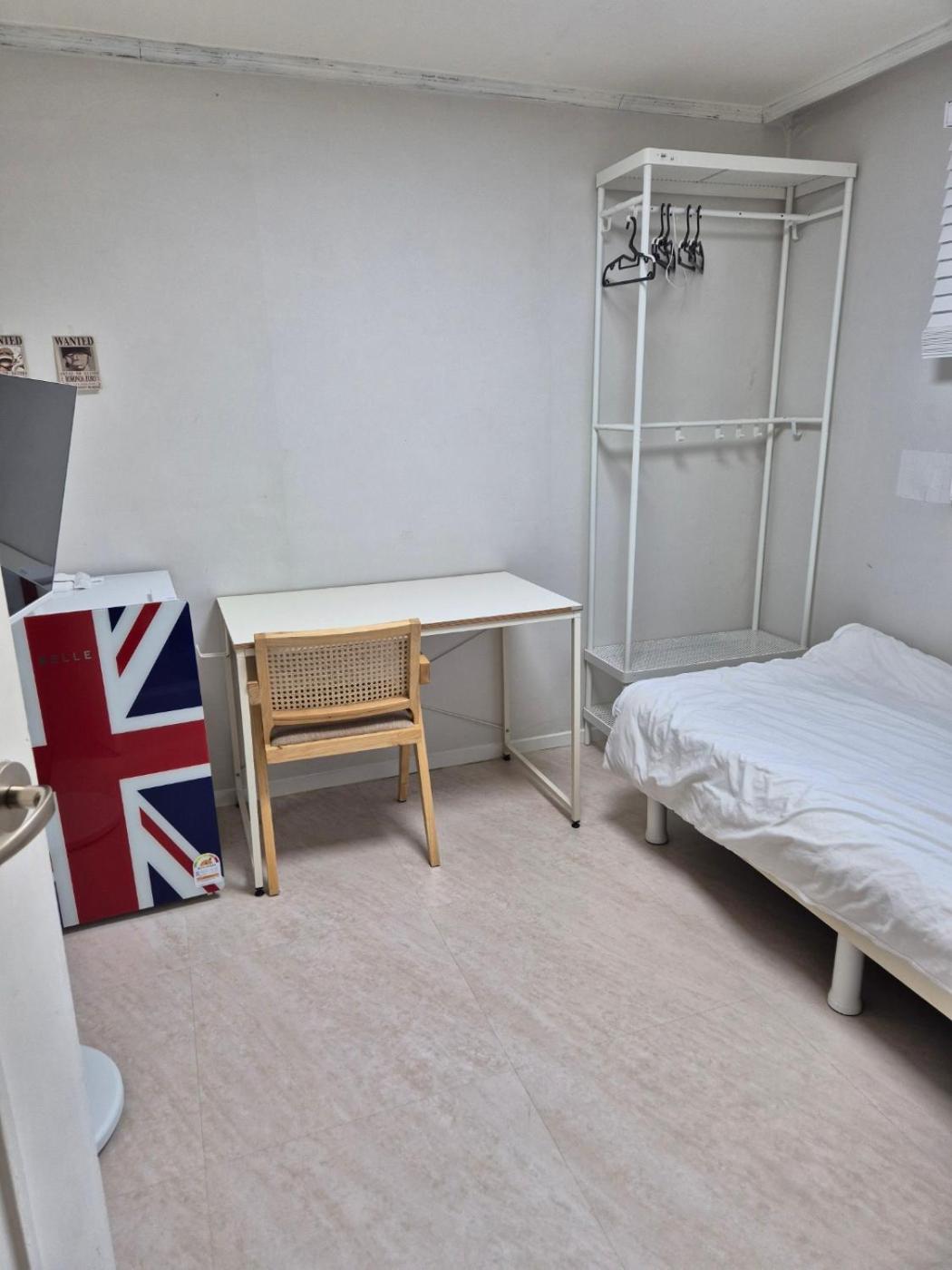 Single Room photo 1