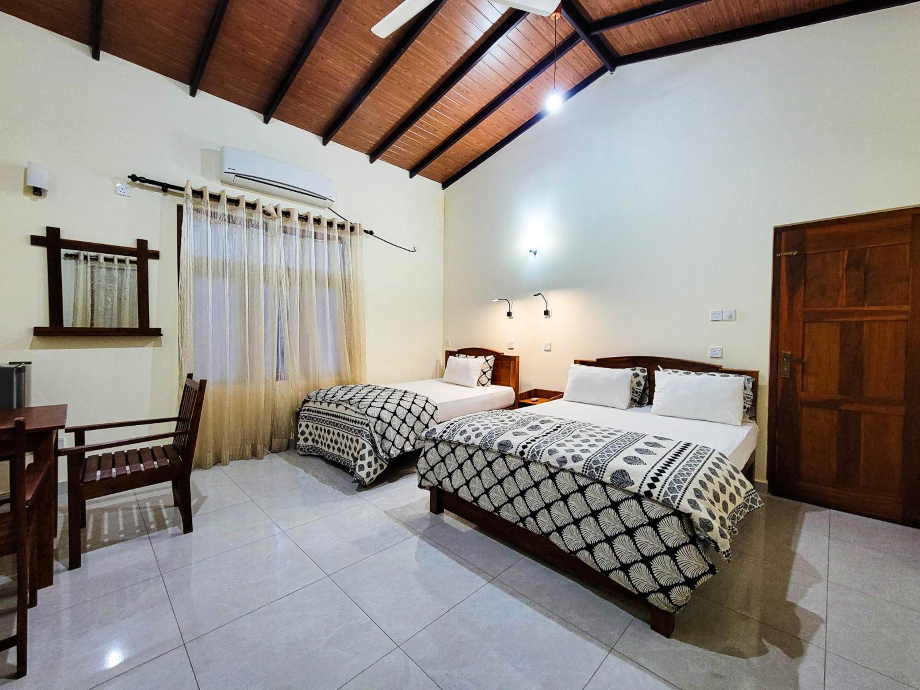 Deluxe Quadruple Room