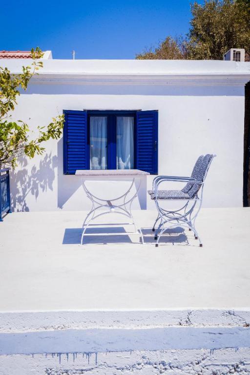 Triple Room with Terrace