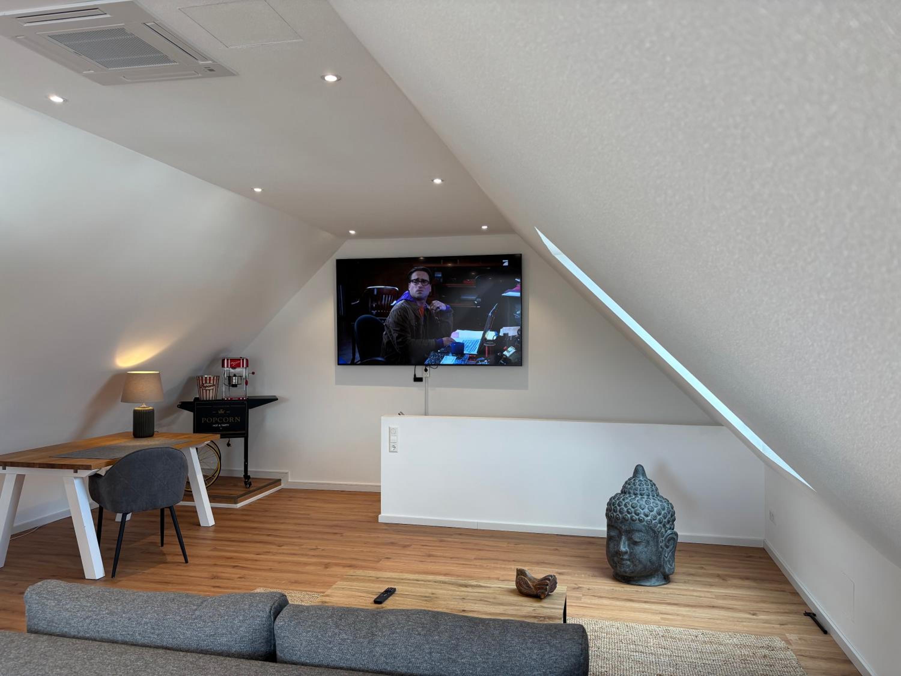 Apartment - Split Level photo 1