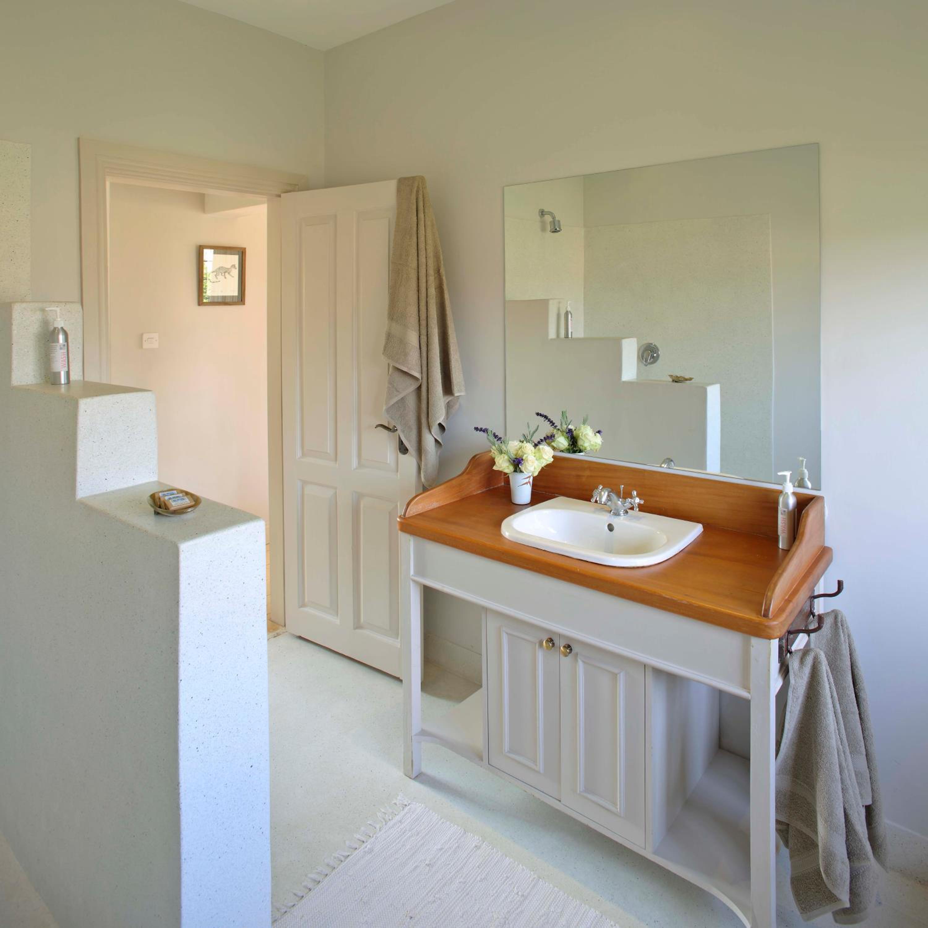Double Room - Photo 2
