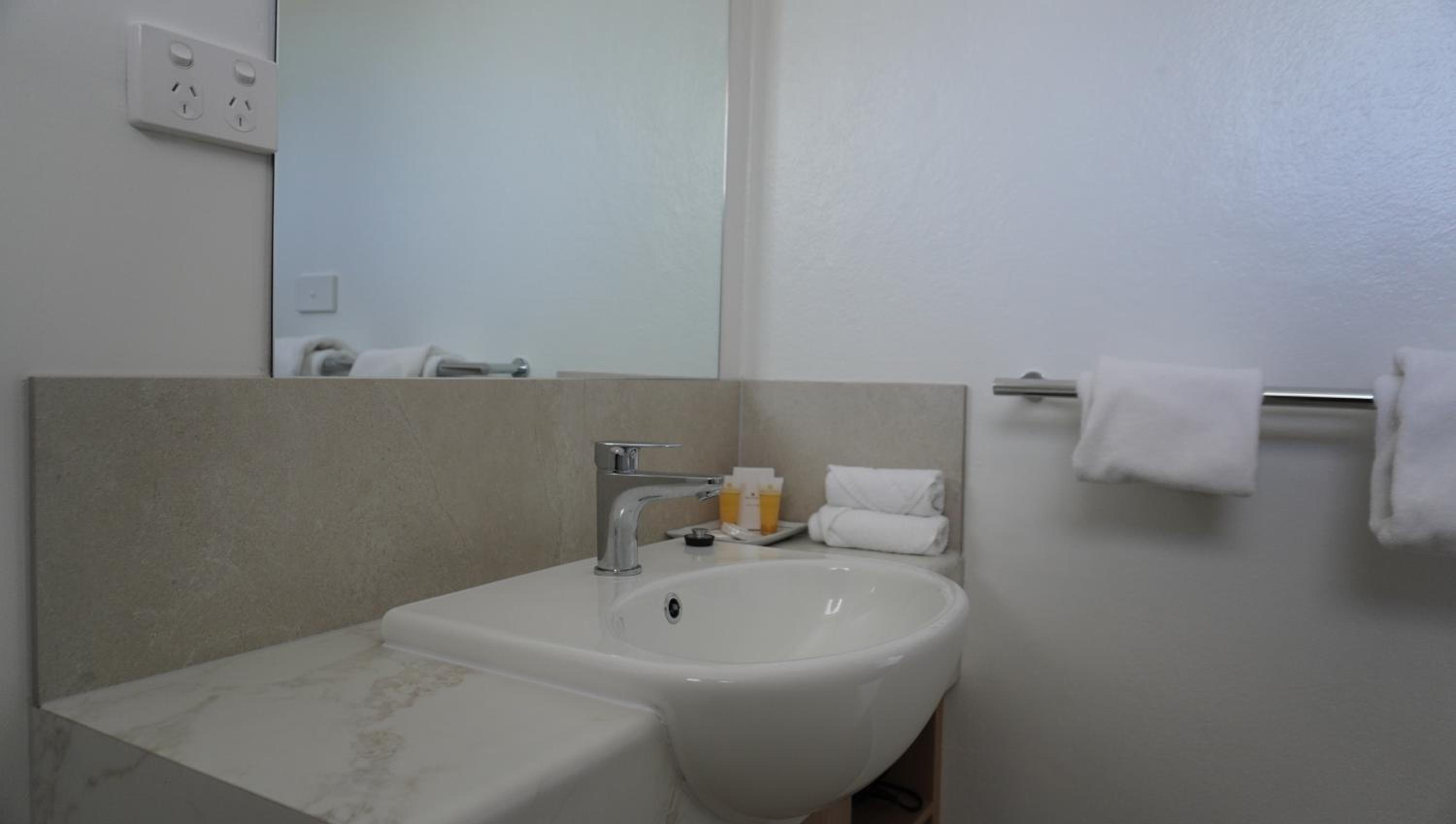 Deluxe Family Suite