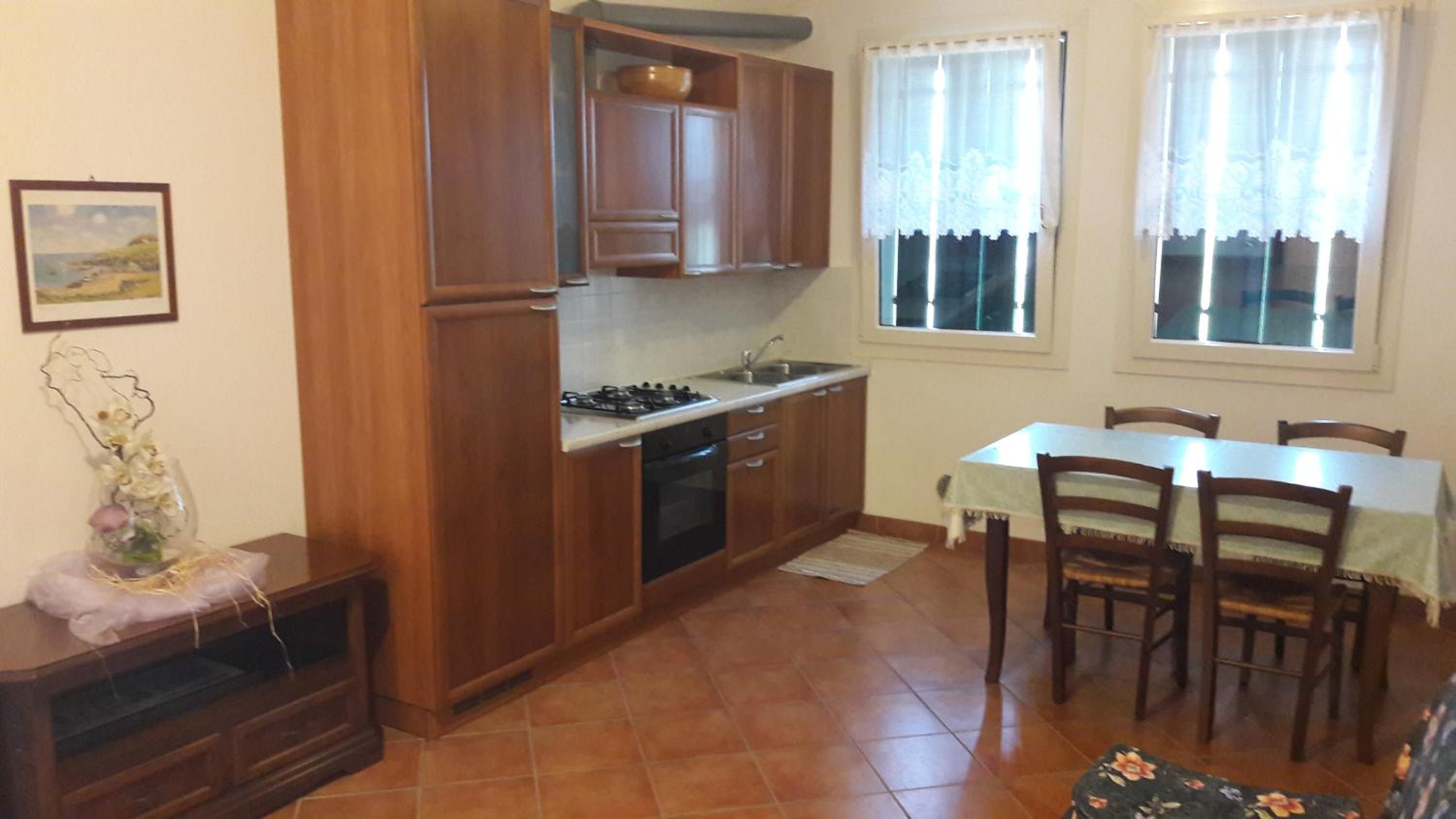 Double or Twin Room with Private Bathroom - Photo 3