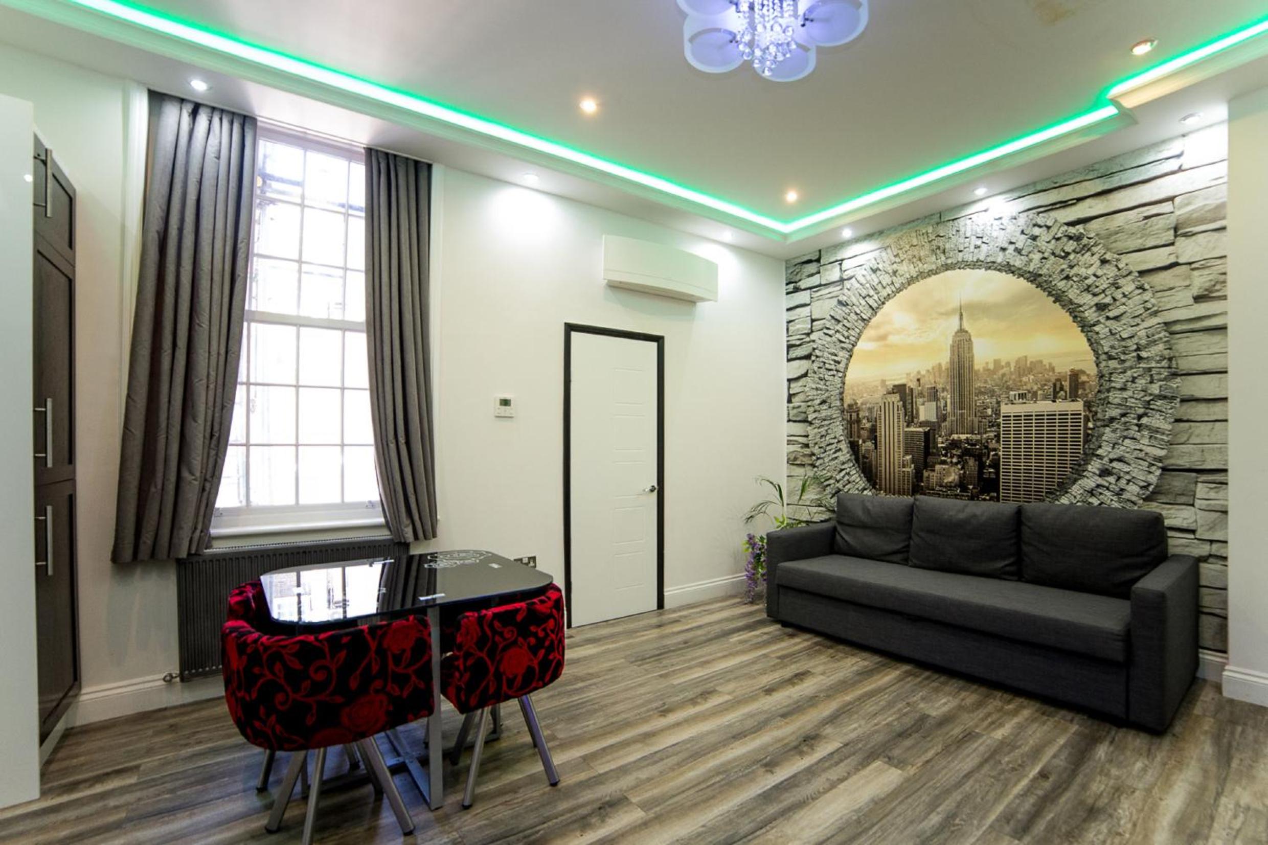 One-Bedroom Apartment (4 Adults) photo 2