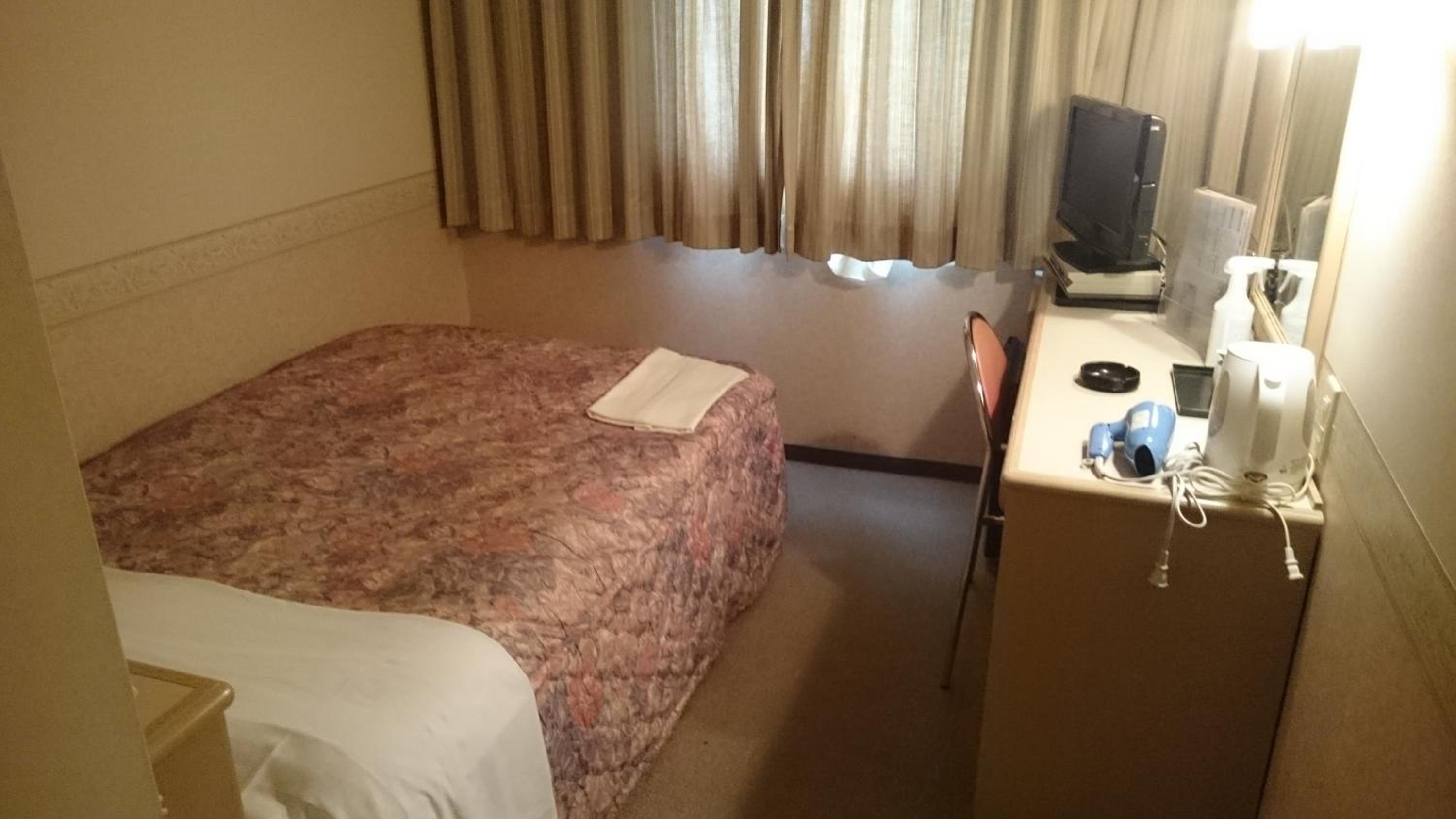 Single Room - Non-Smoking photo 1