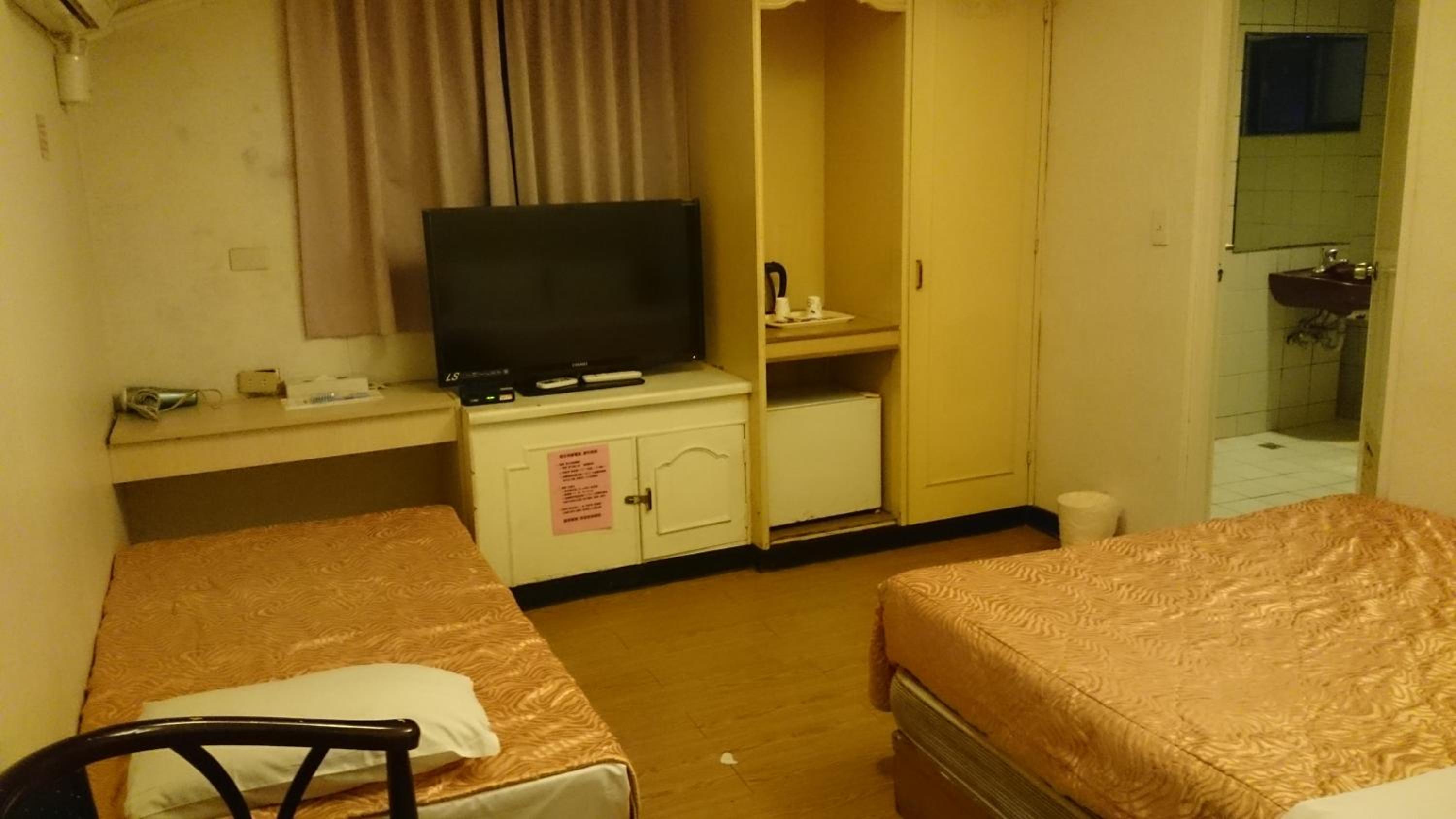 标准三人间