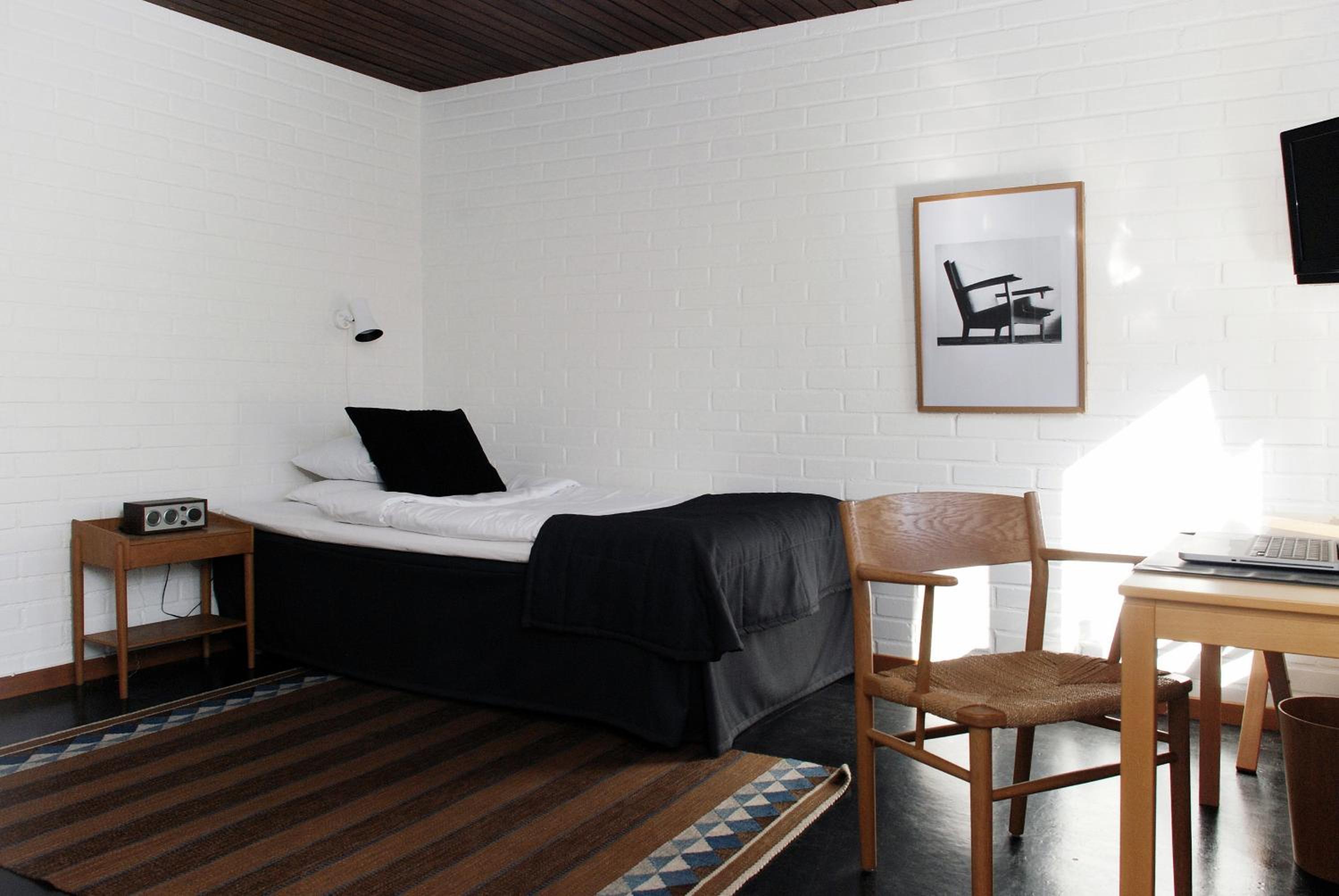 Single Room photo 3