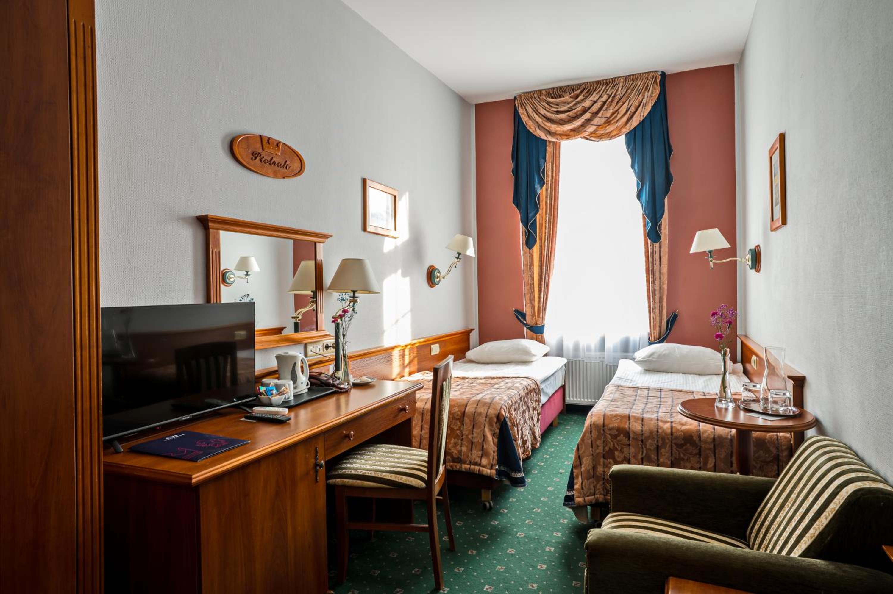 Budget Double or Twin Room photo 2