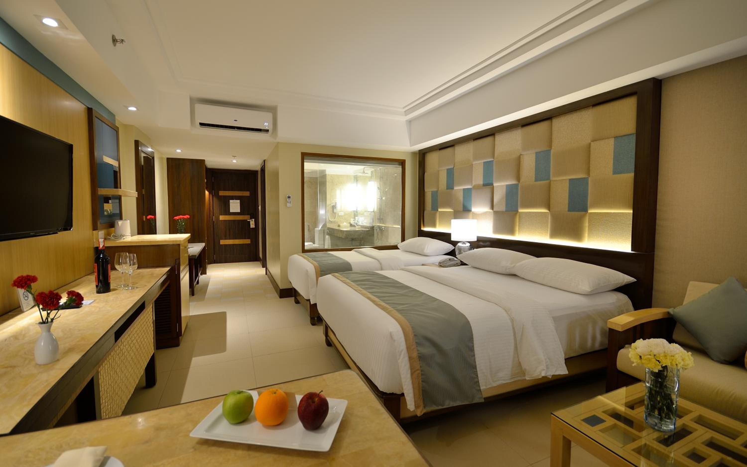 Premier Room - Photo 8