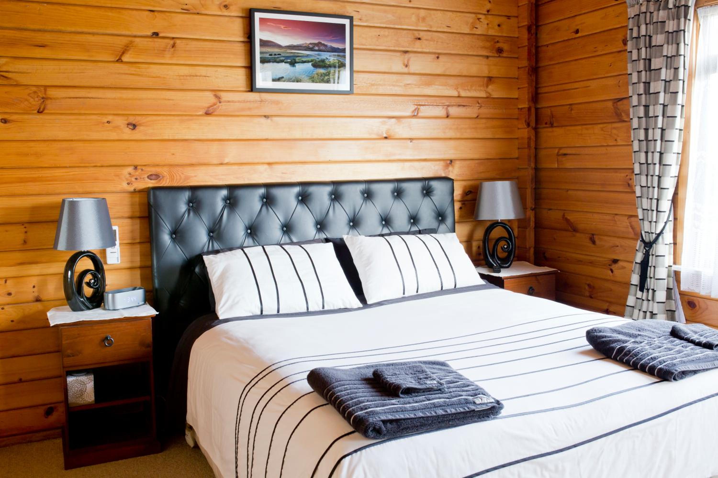 Double or Twin Room with Bathroom