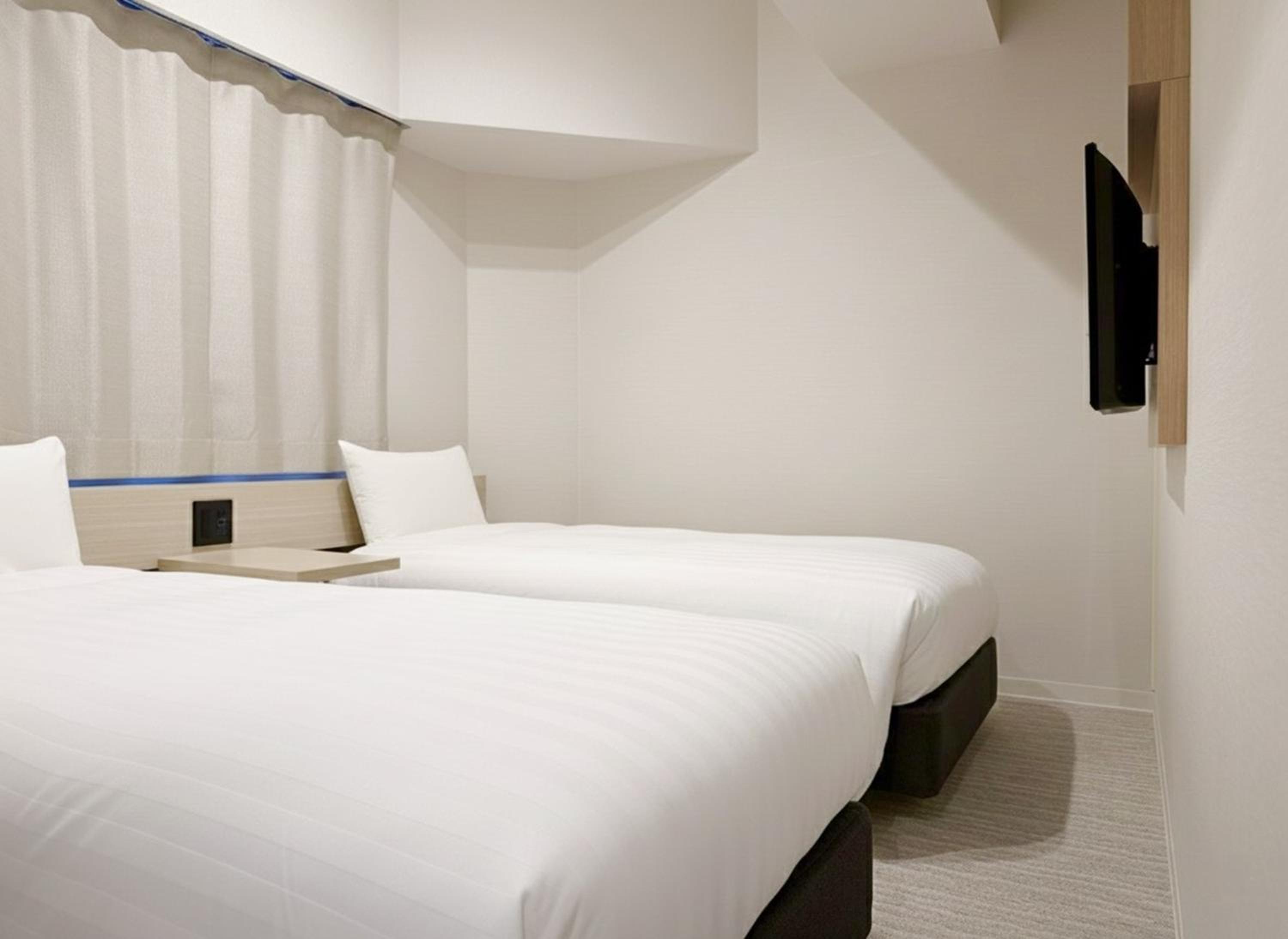 Economy Twin Room photo 1