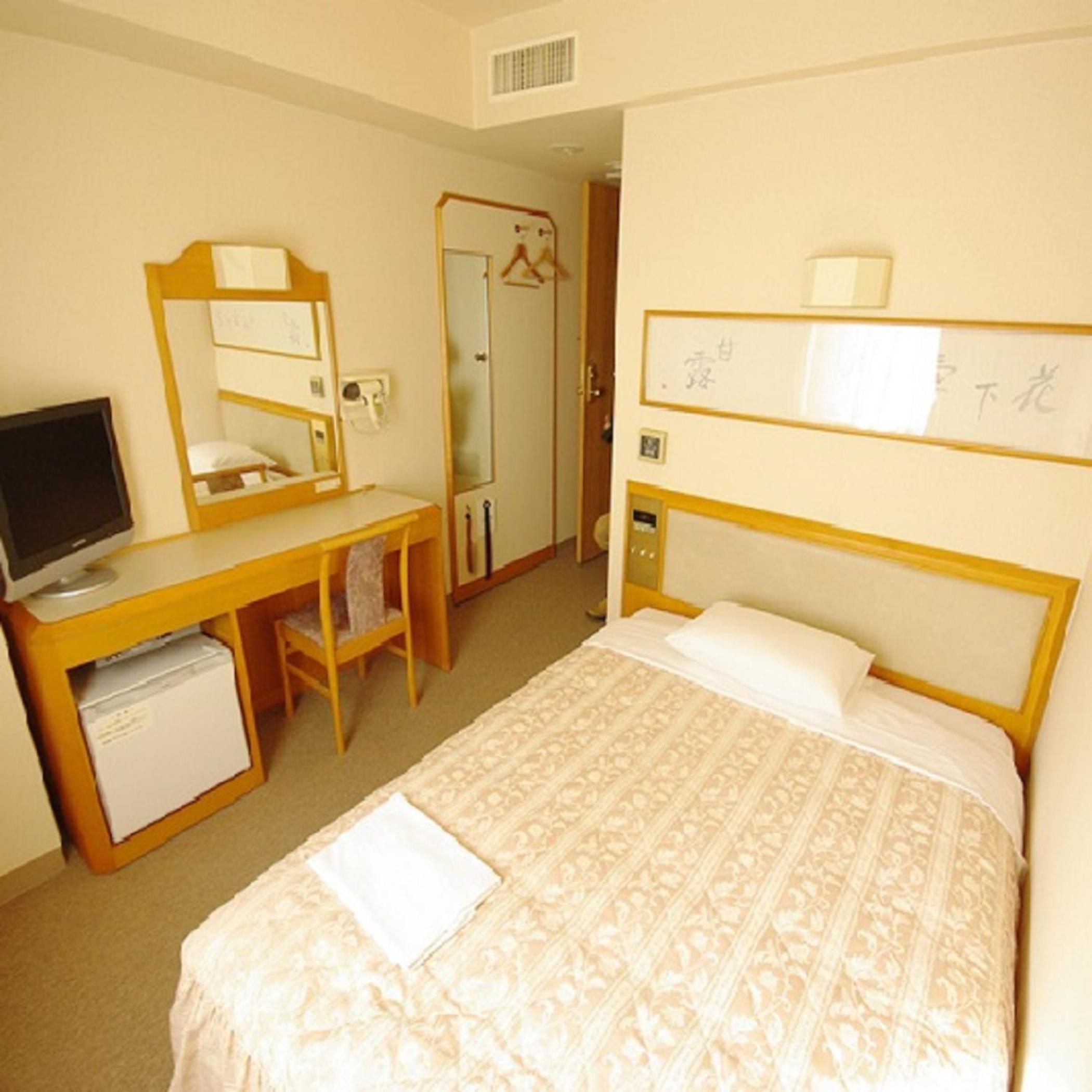 Standard Room - Non-Smoking photo 3