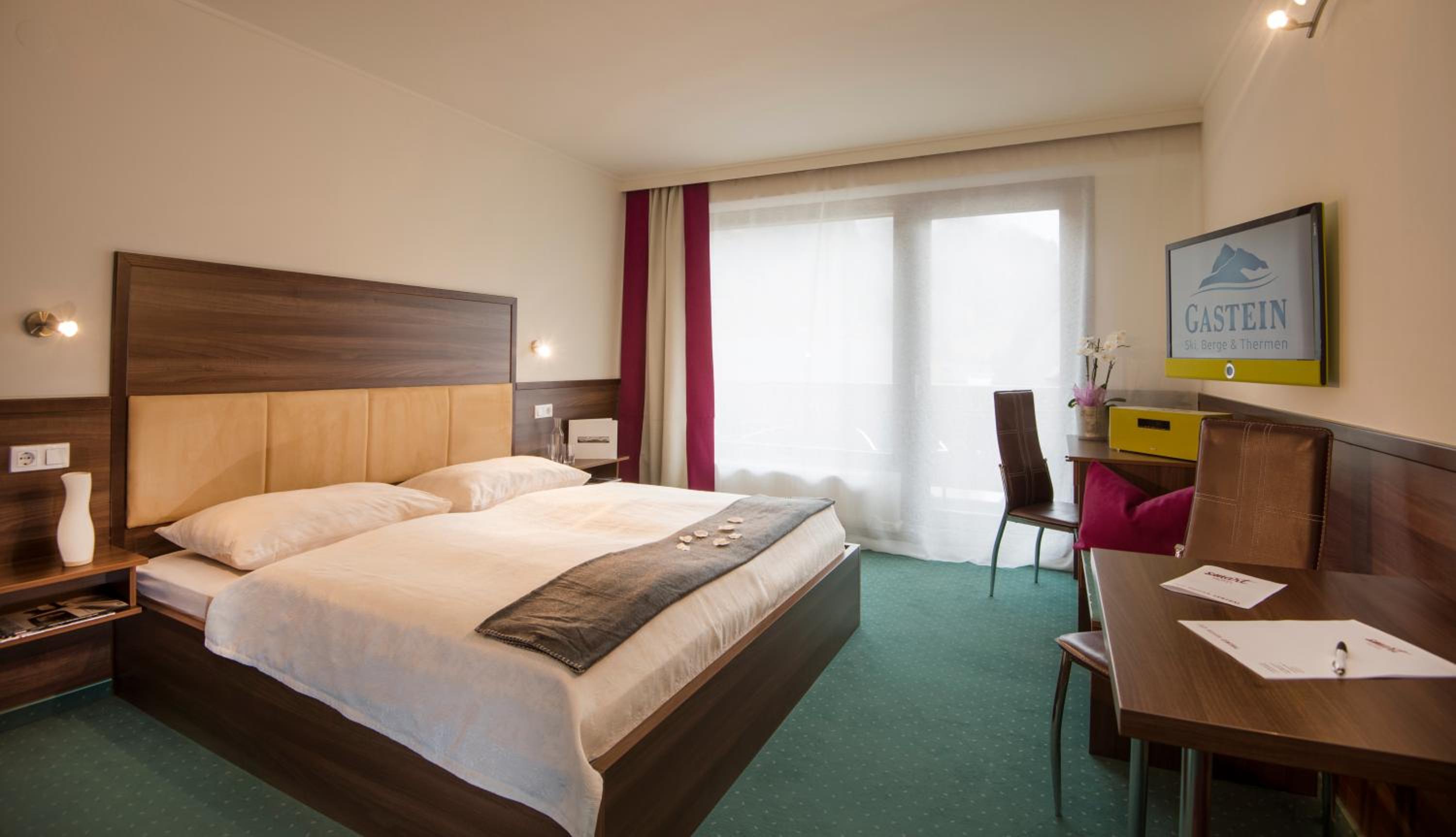 Small Comfort Double Room with Balcony photo 1