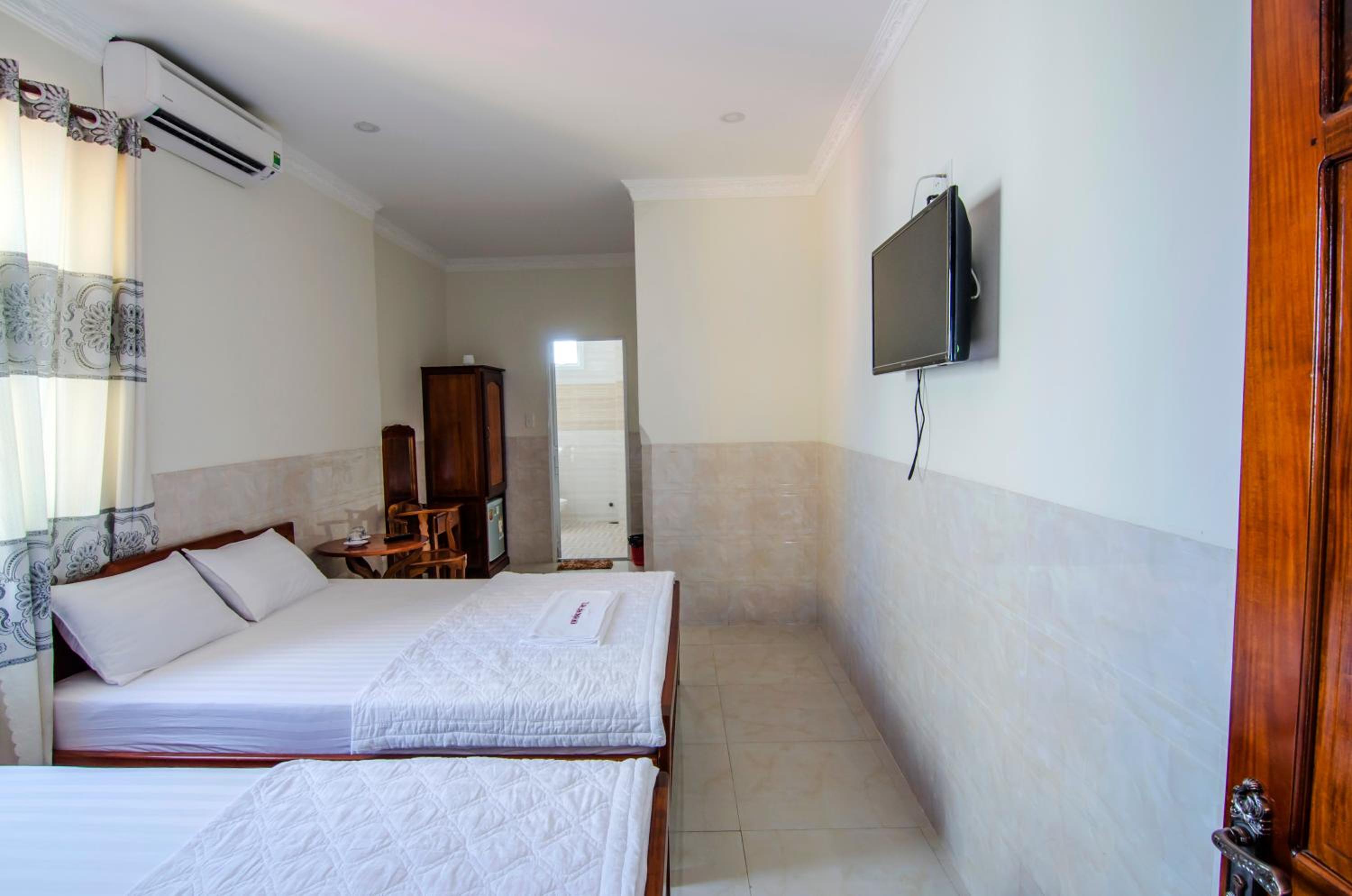 Quadruple Room - Photo 3