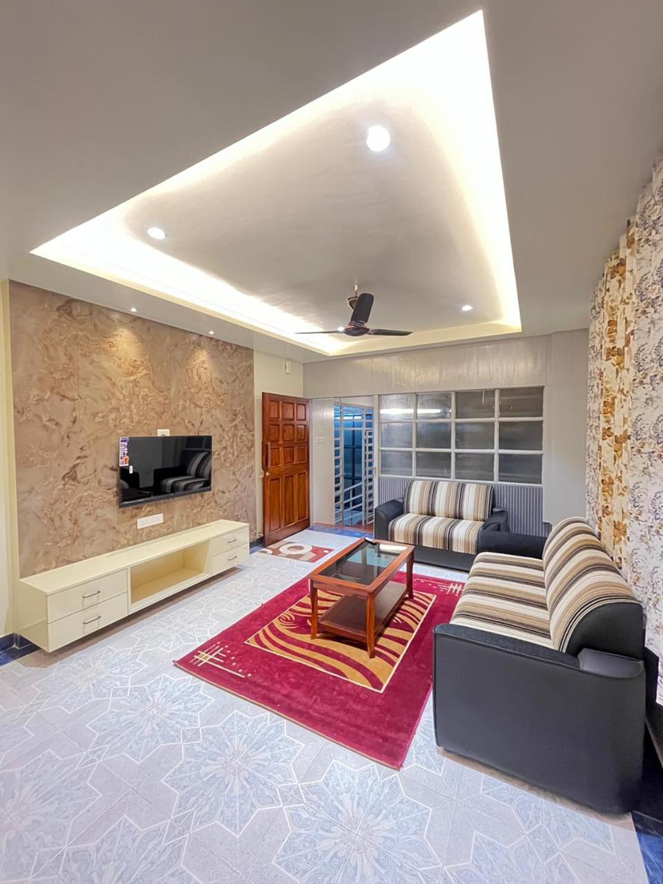 Suite Apartment photo 1