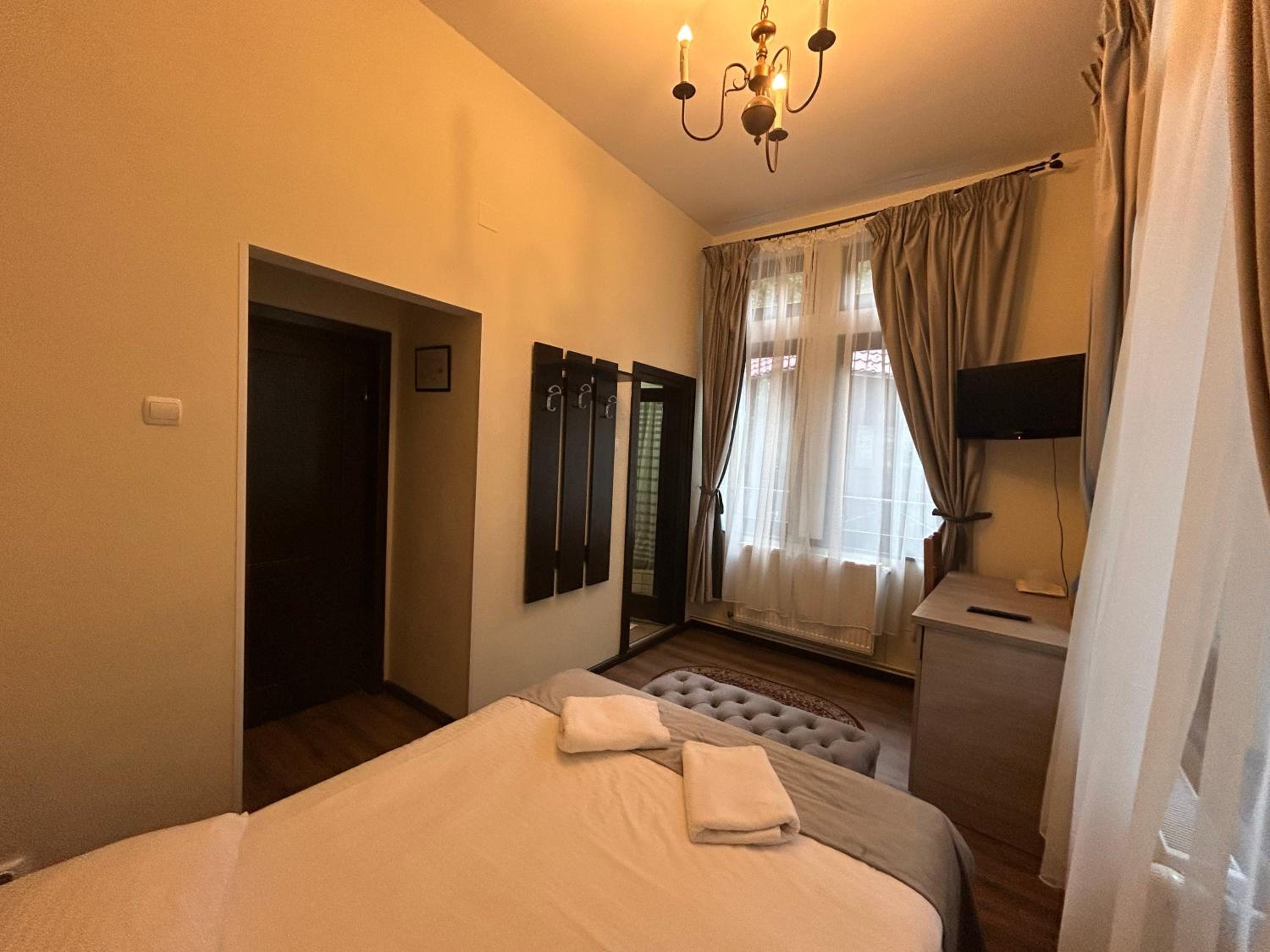 New Year Offer - Standard Double Room photo 2