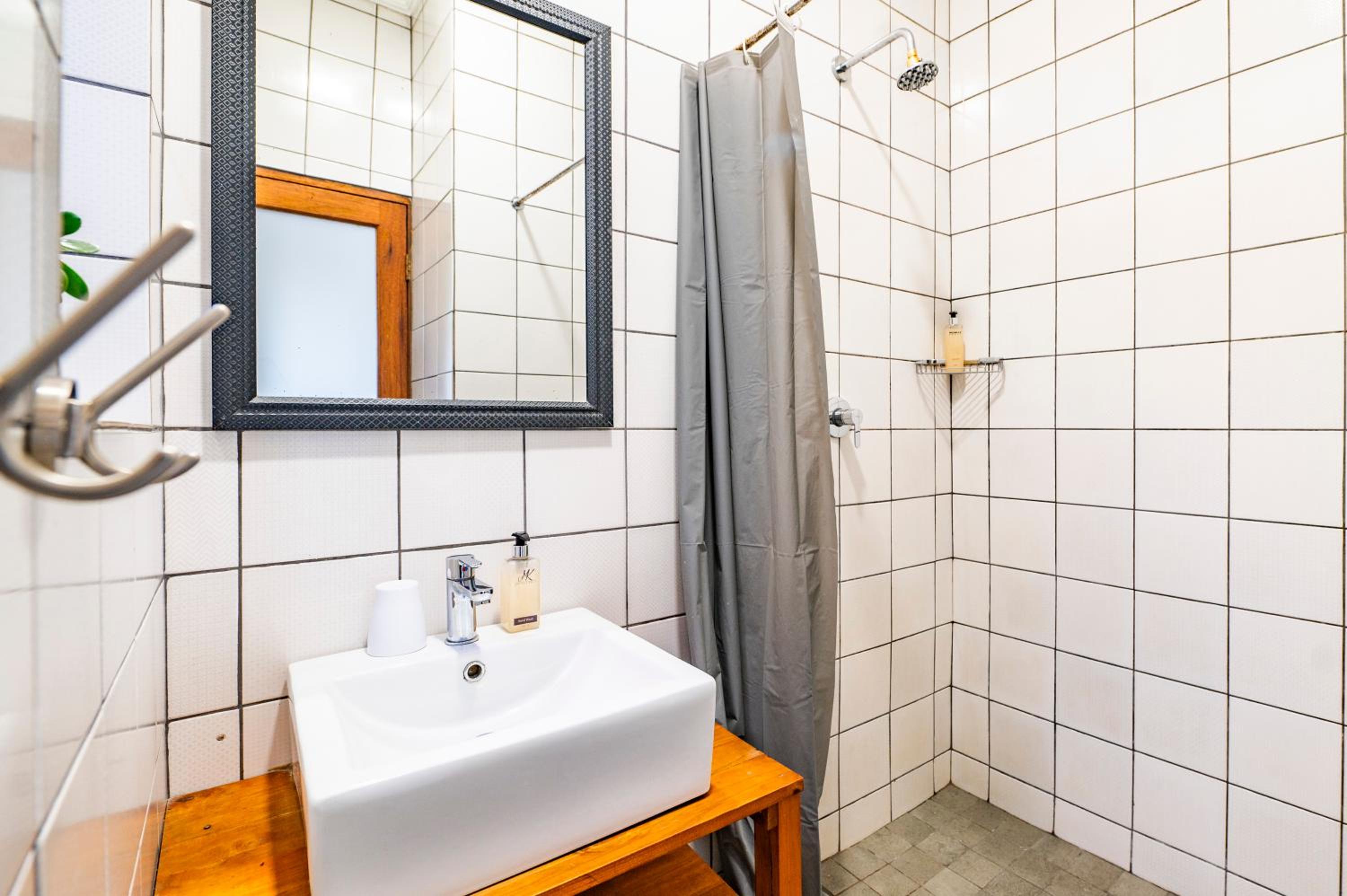 Budget Single Room