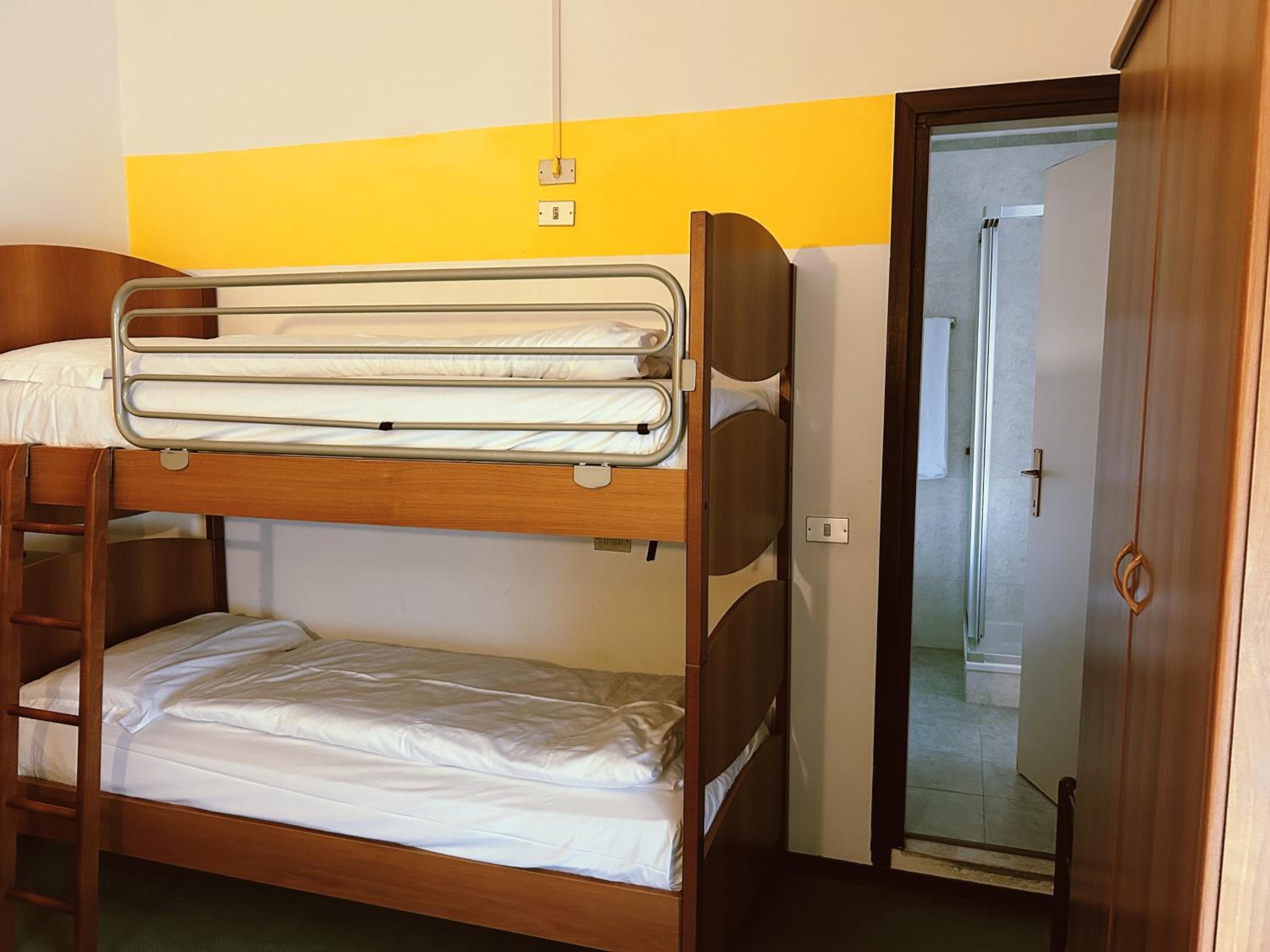 Economy Triple Room - Annex photo 1