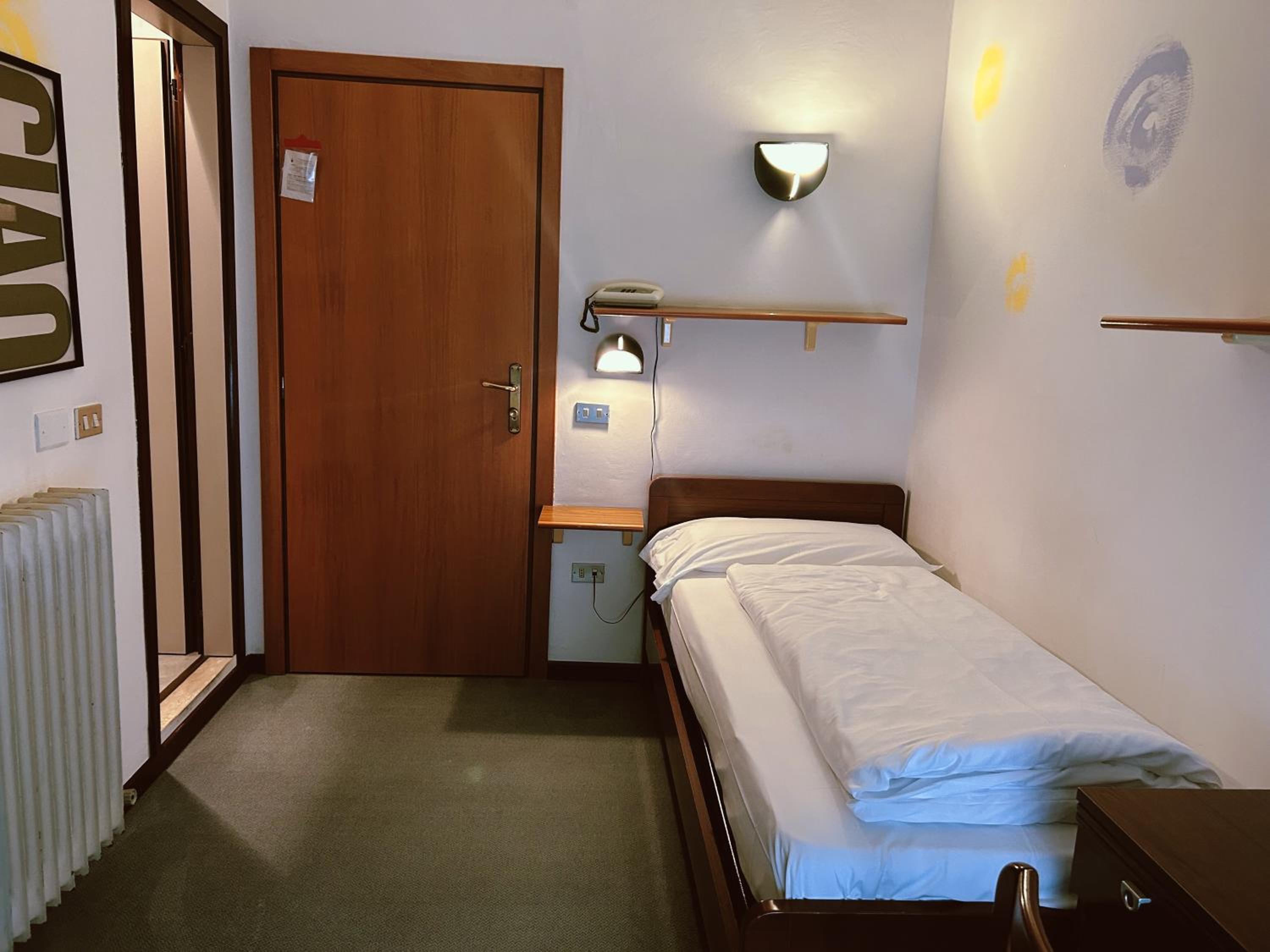 Economy Single Room - Annex photo 1