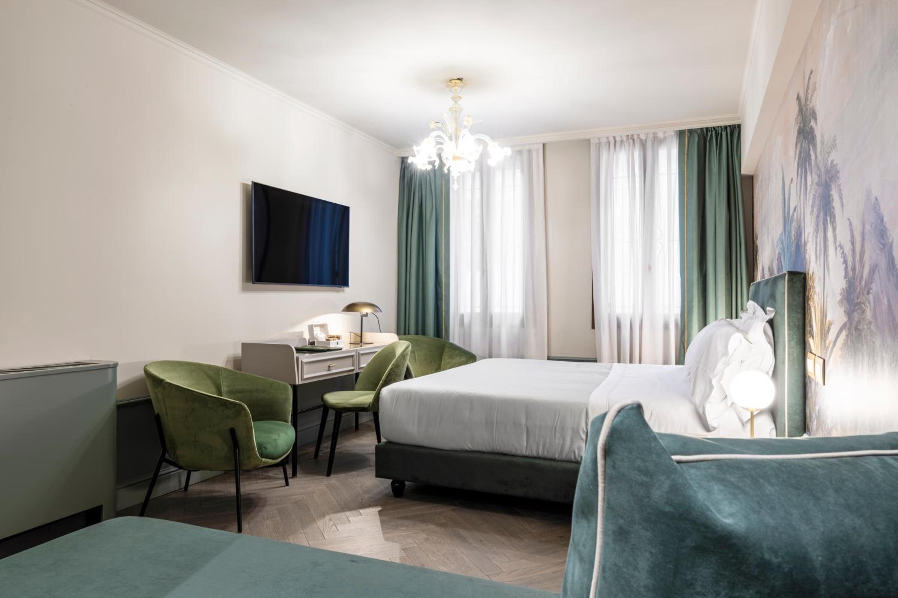 Deluxe Triple Room photo 2