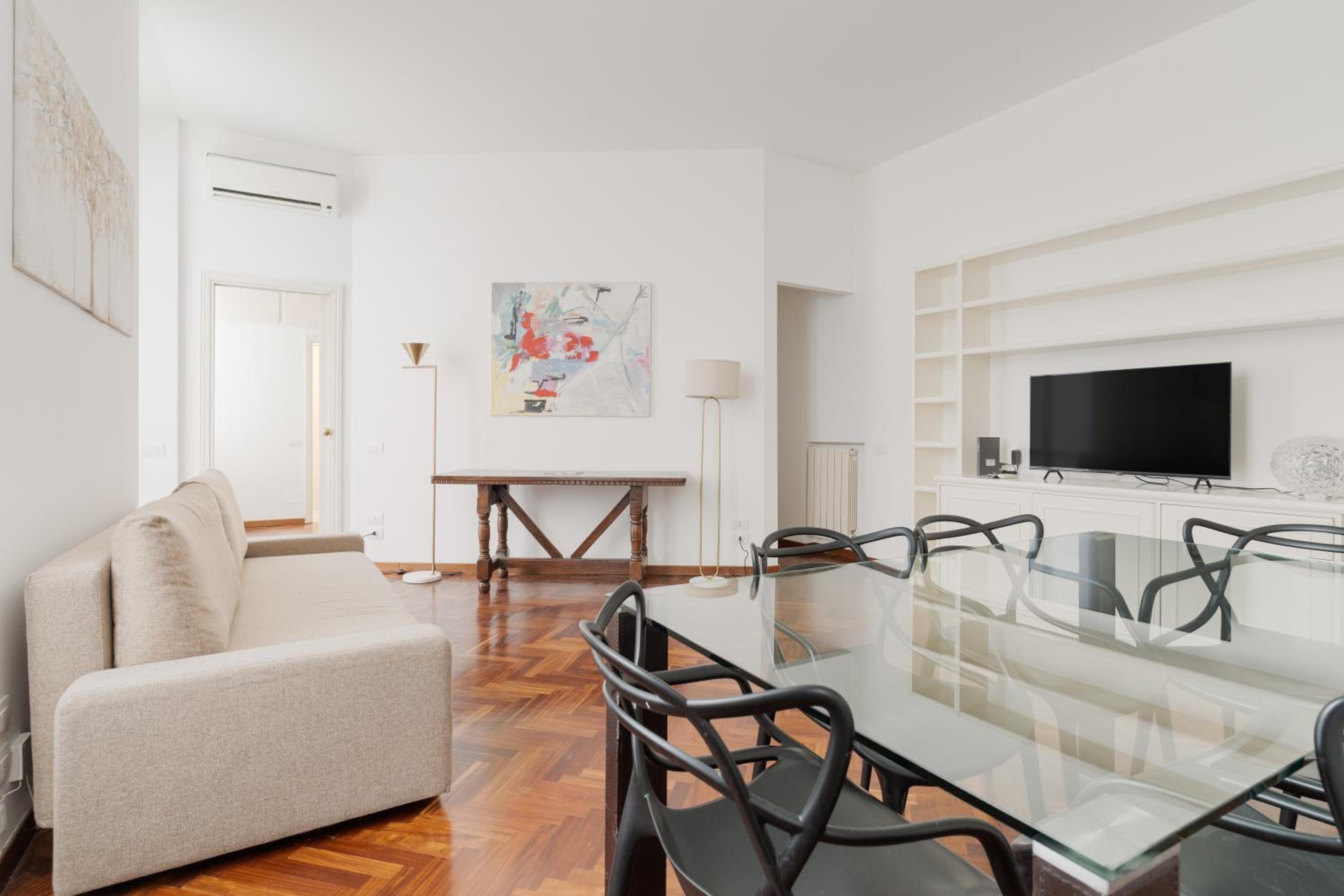 Apartment - Corso di Porta Nuova 38