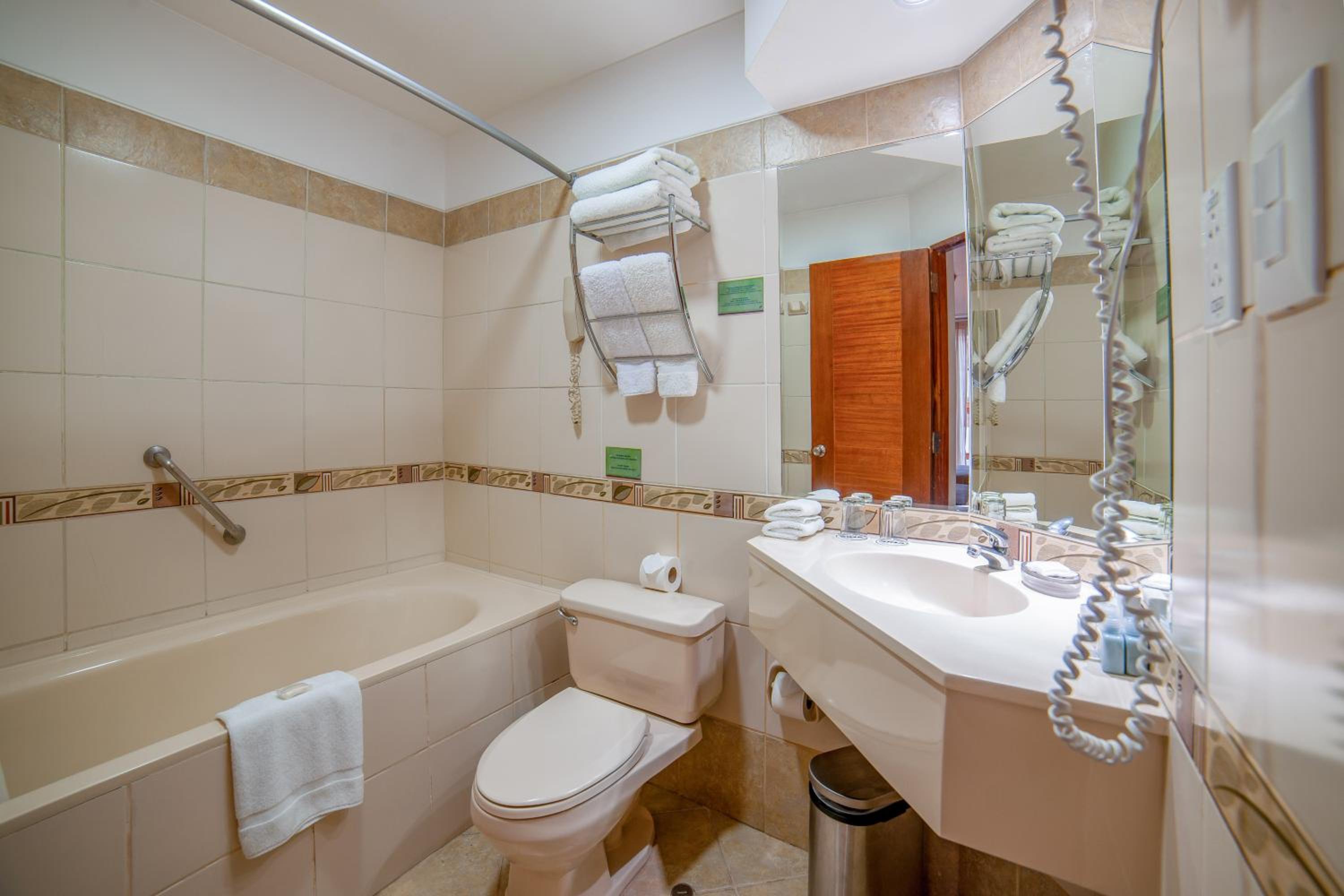 Superior Double Room - Photo 5