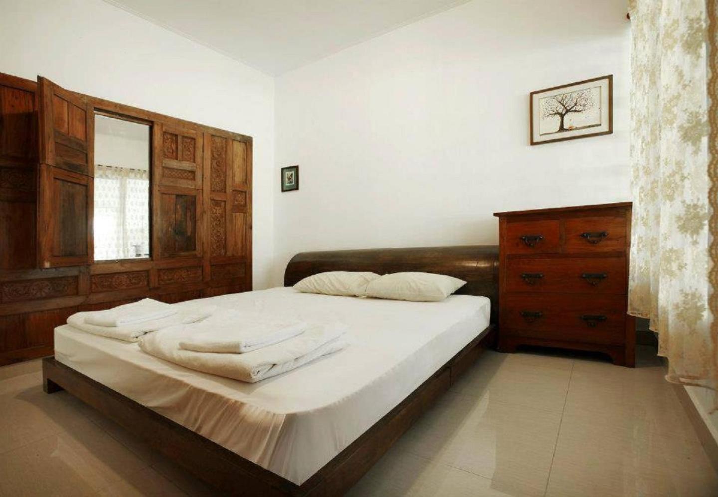 Double Room with Garden View - Photo 3