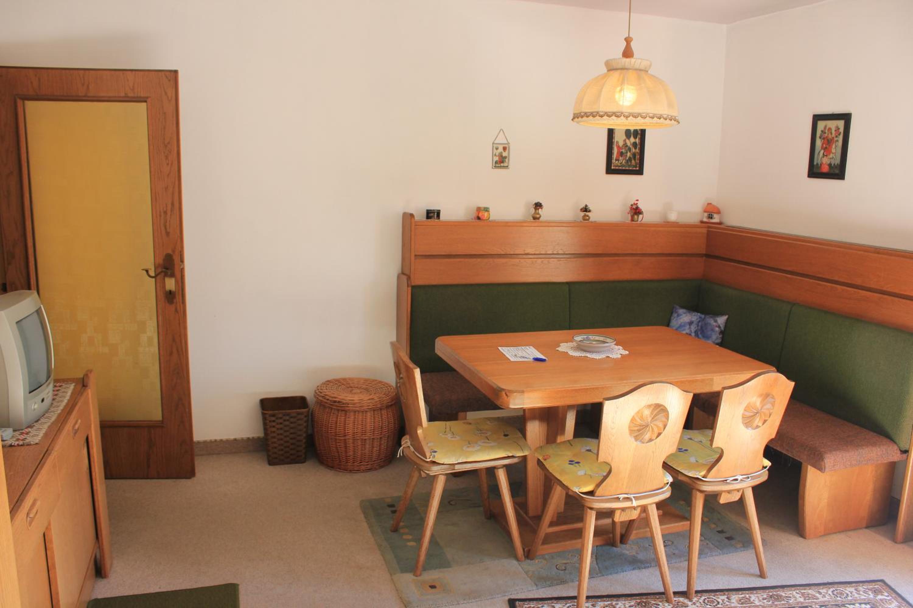 One-Bedroom Apartment with Balcony photo 2