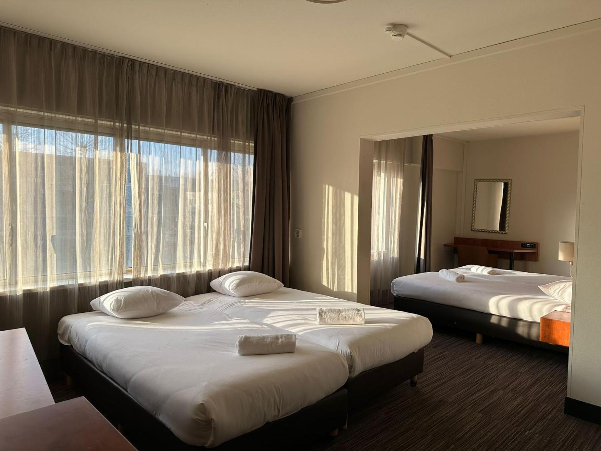 Deluxe Quadruple Room