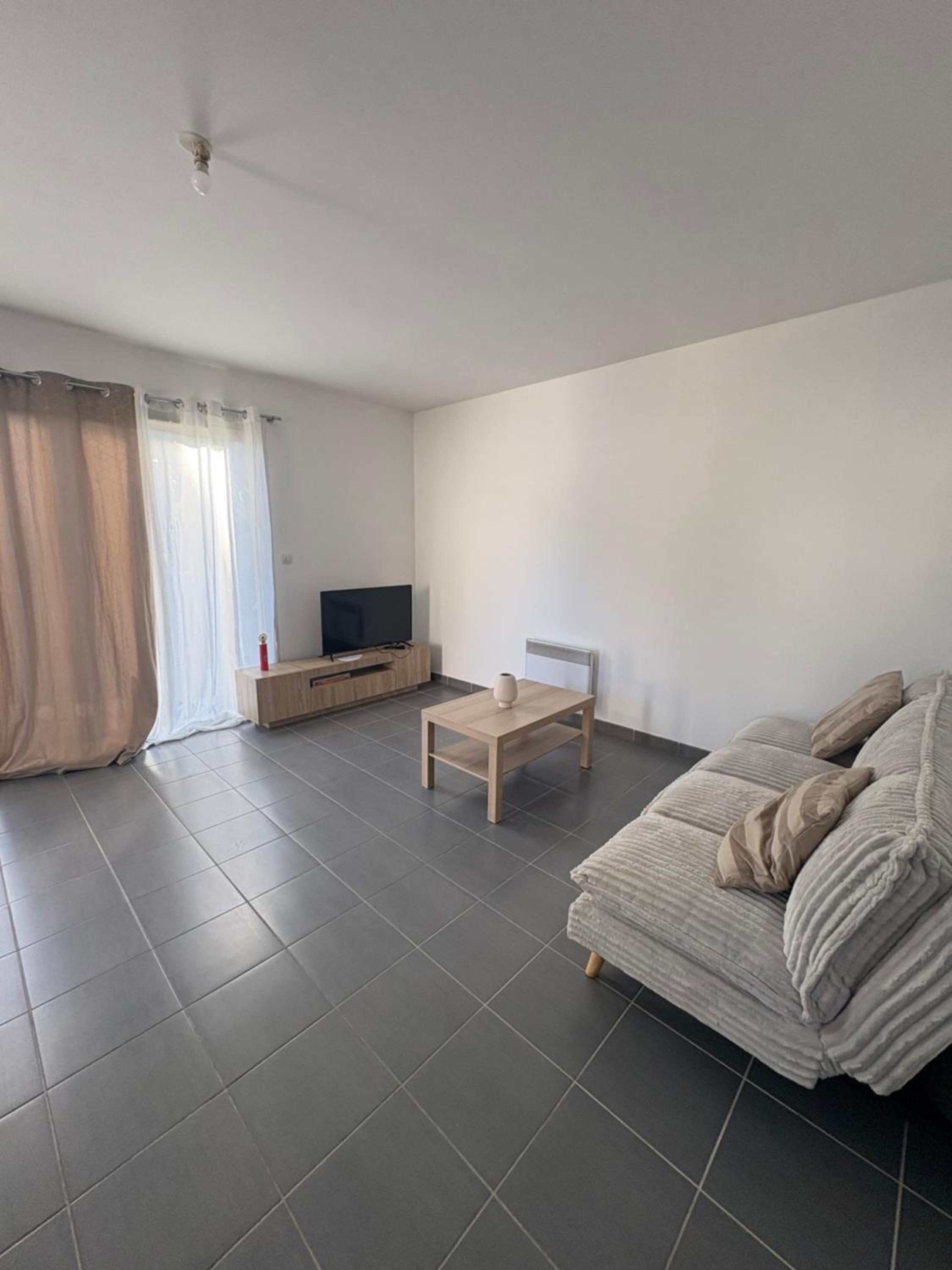 Two-Bedroom House photo 3