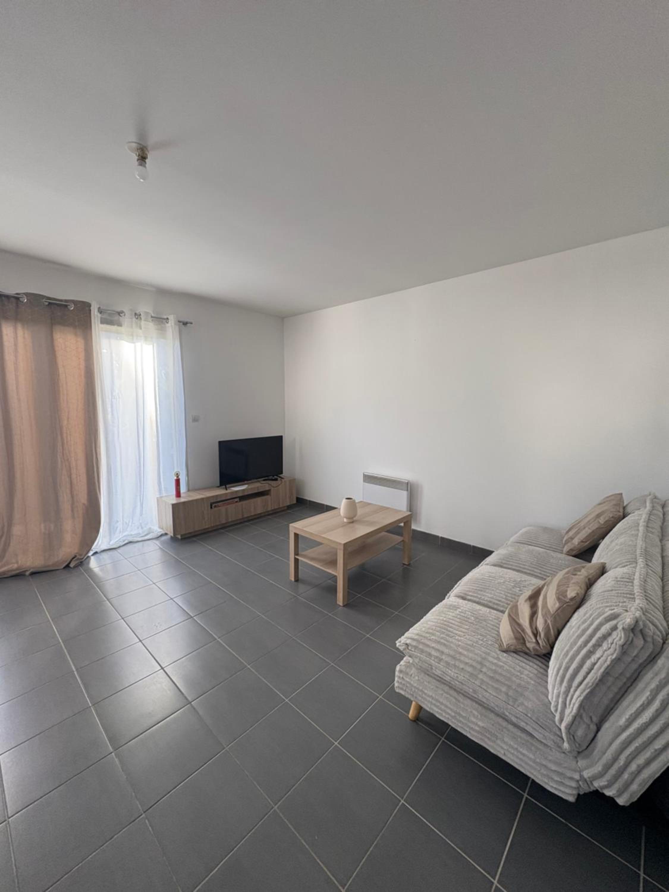 Two-Bedroom House photo 2