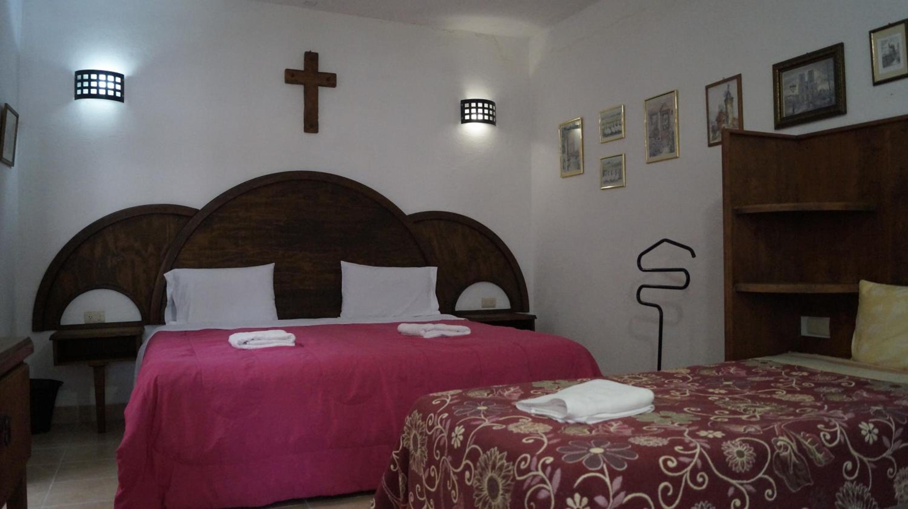 Classic Quadruple Room photo 2
