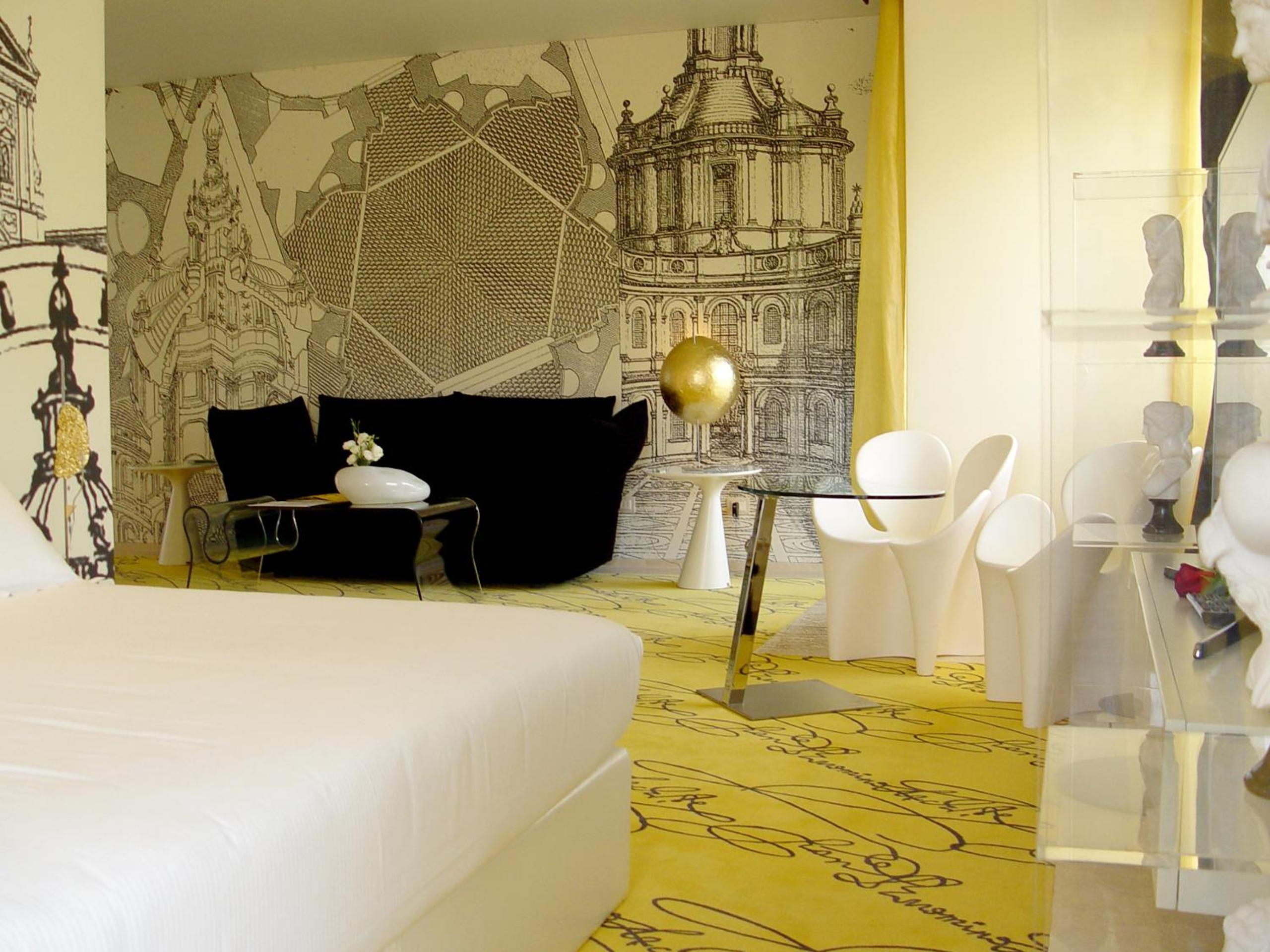 Premier Suite photo 2