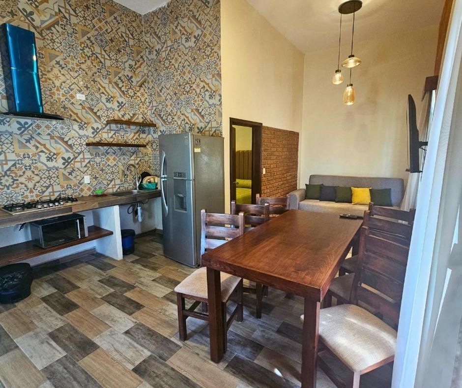 Bungalow photo 1