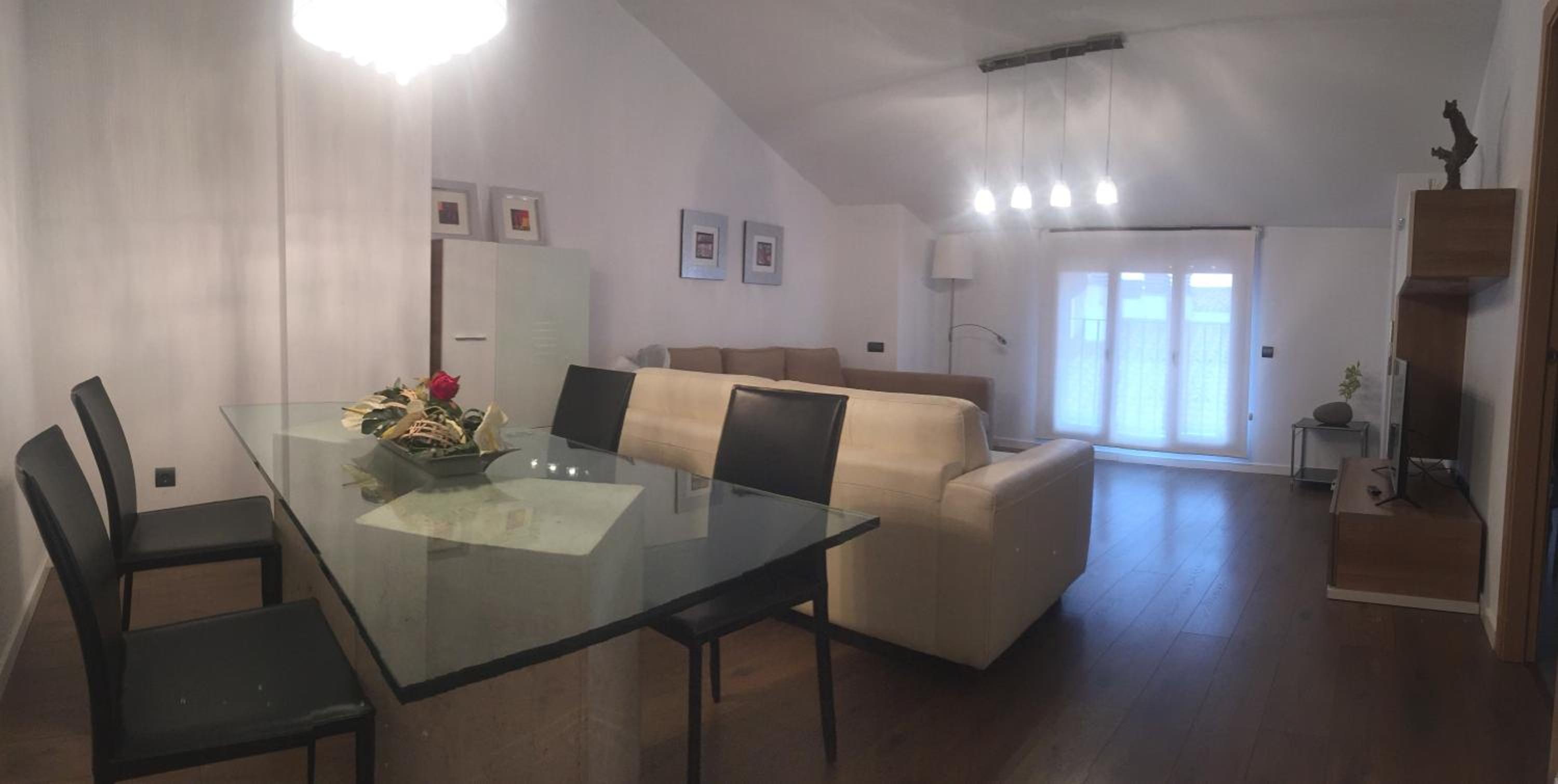 Apartamento de tres habitaciones con vista (8 adultos)