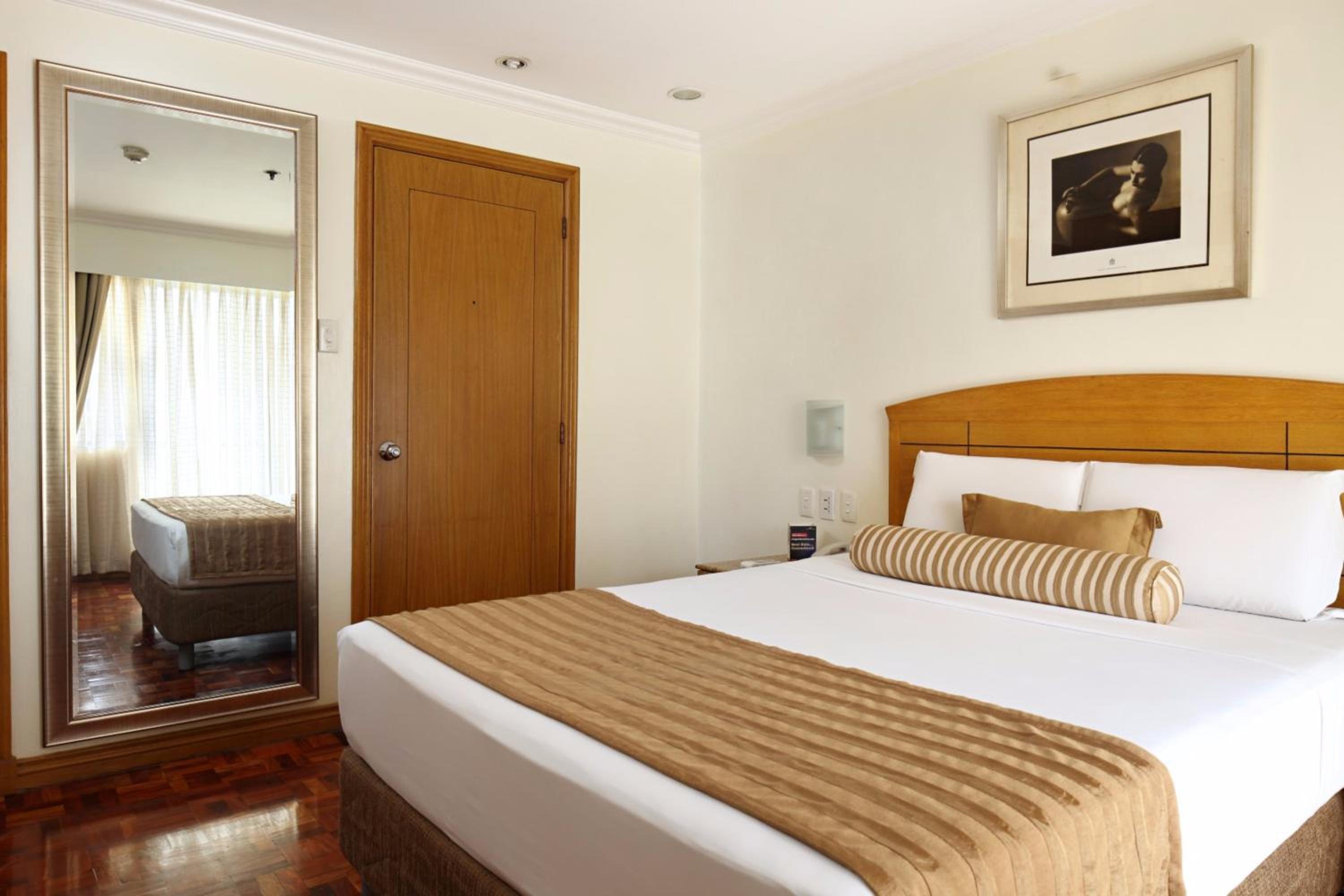 Family Double Room - Photo 4