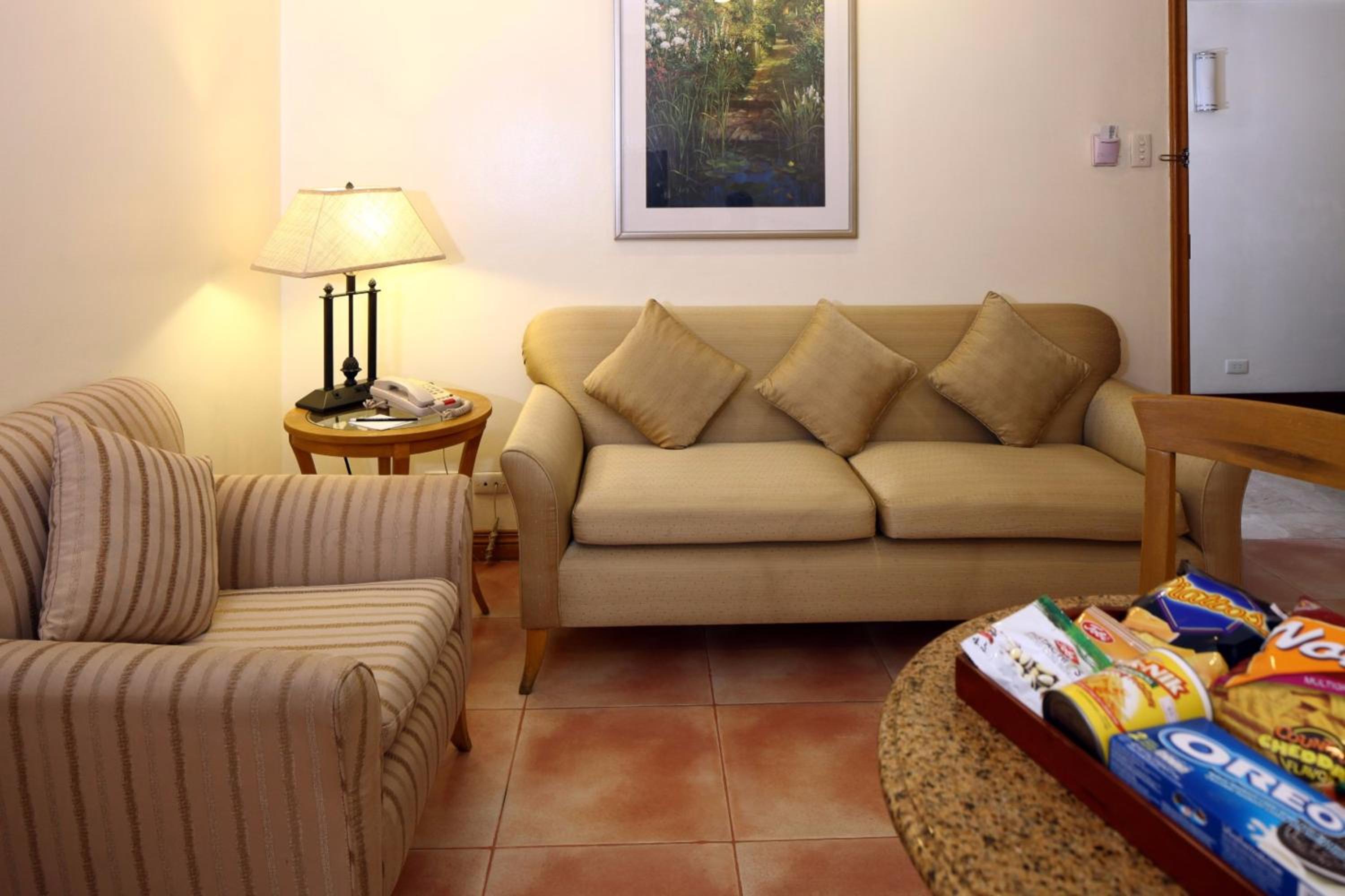 Family Double Room - Photo 7