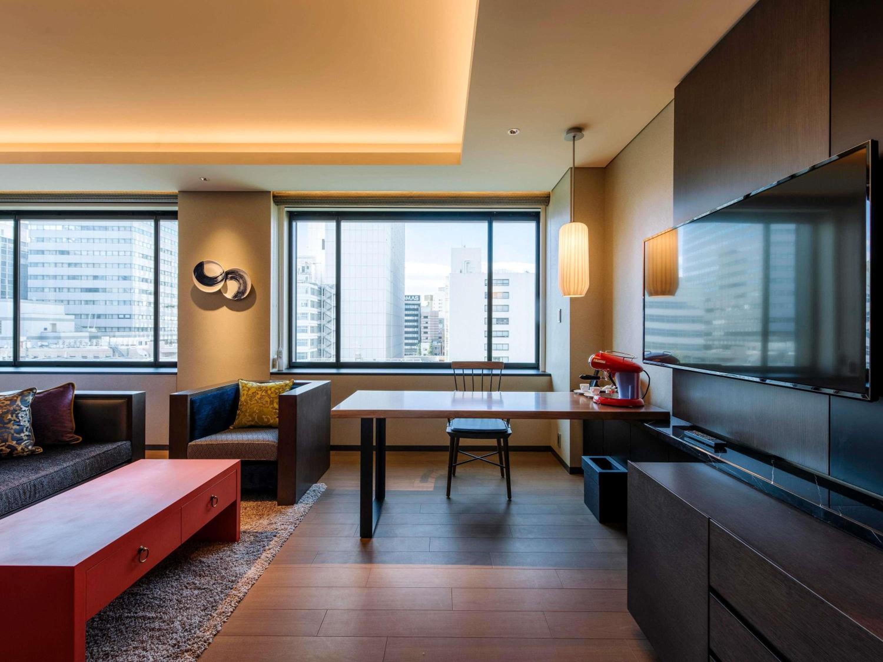 Superior Twin Suite with Lounge Access photo 2